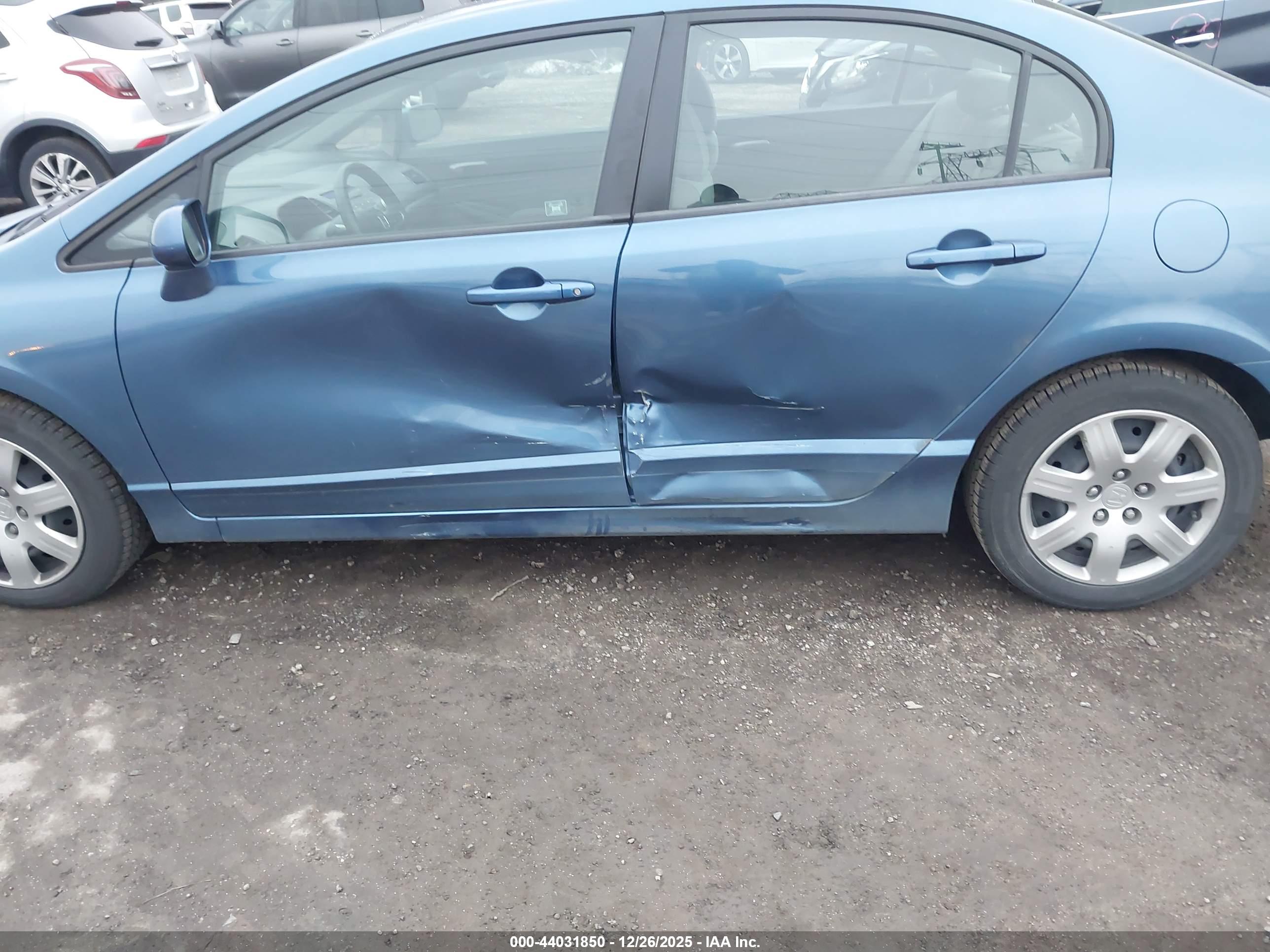 HONDA CIVIC image 6
