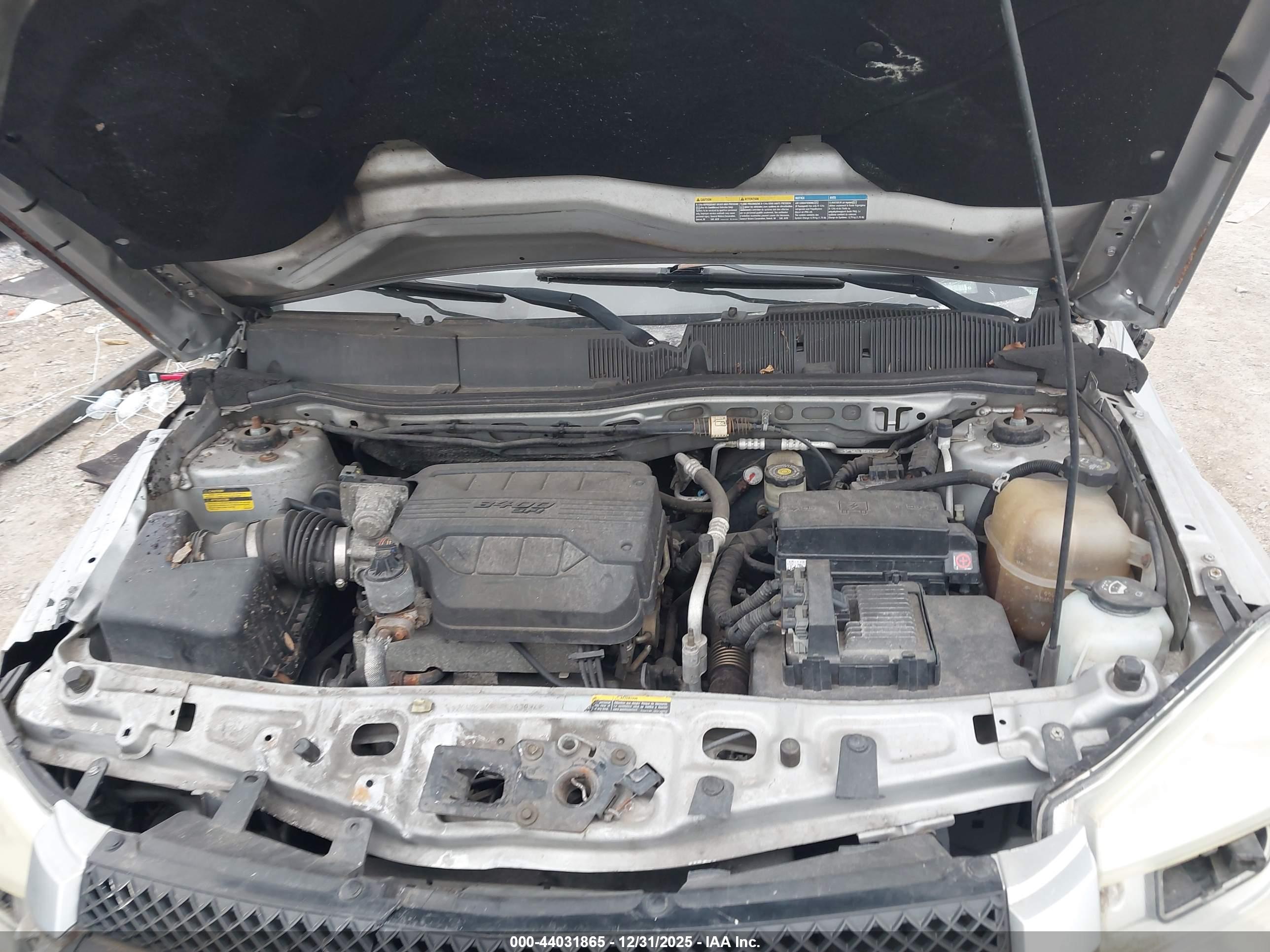 CHEVROLET EQUINOX image 10