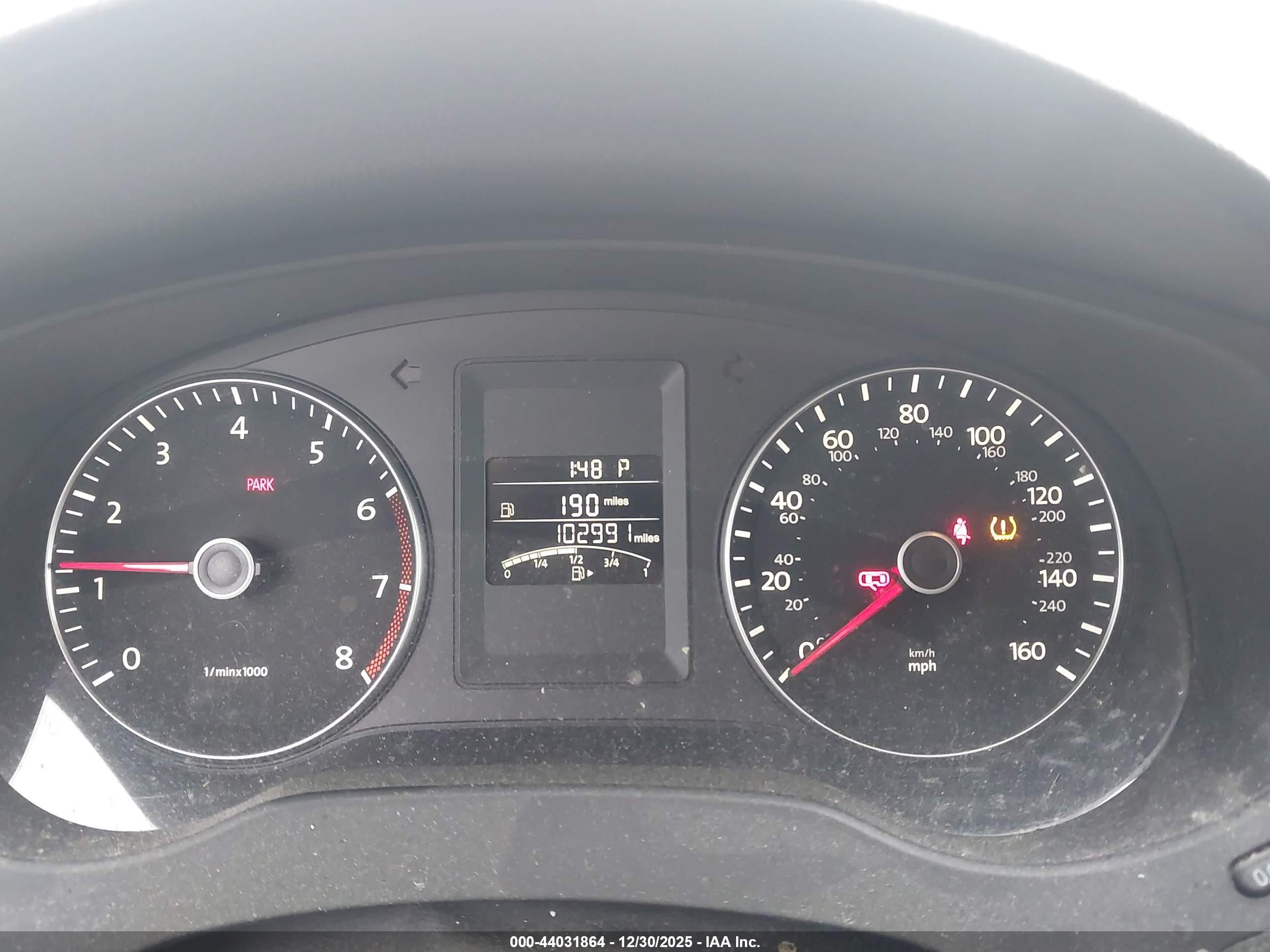 VOLKSWAGEN JETTA image 7