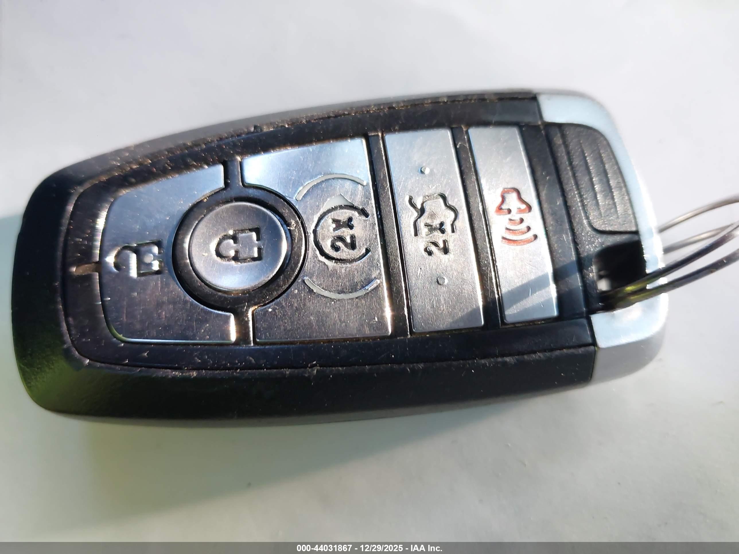 FORD MUSTANG image 11
