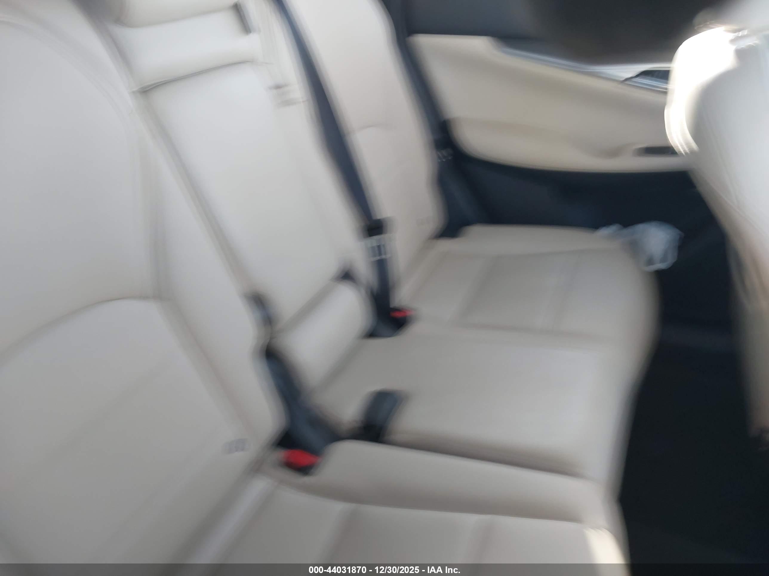 INFINITI QX50 image 8