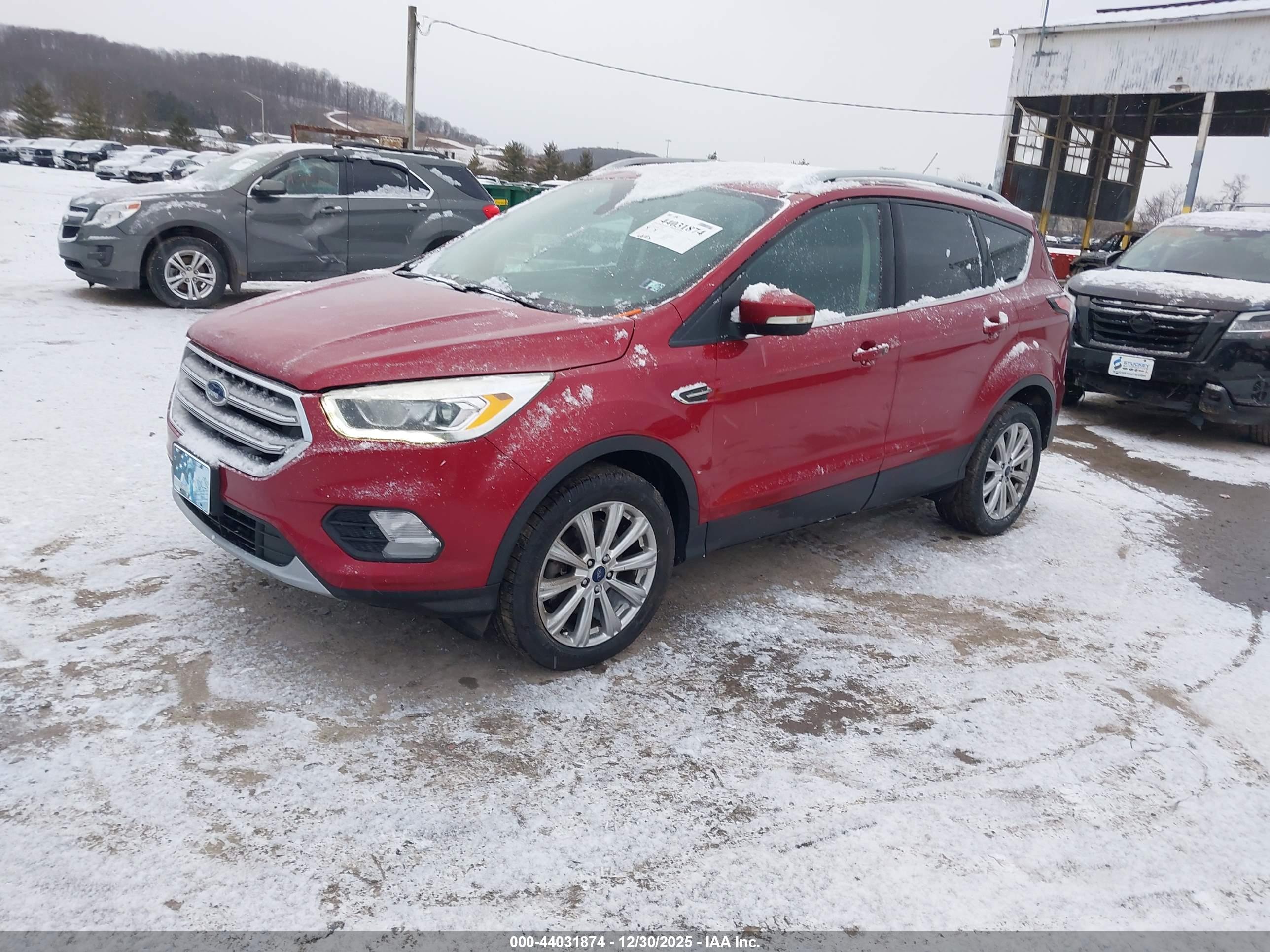 FORD ESCAPE image 2