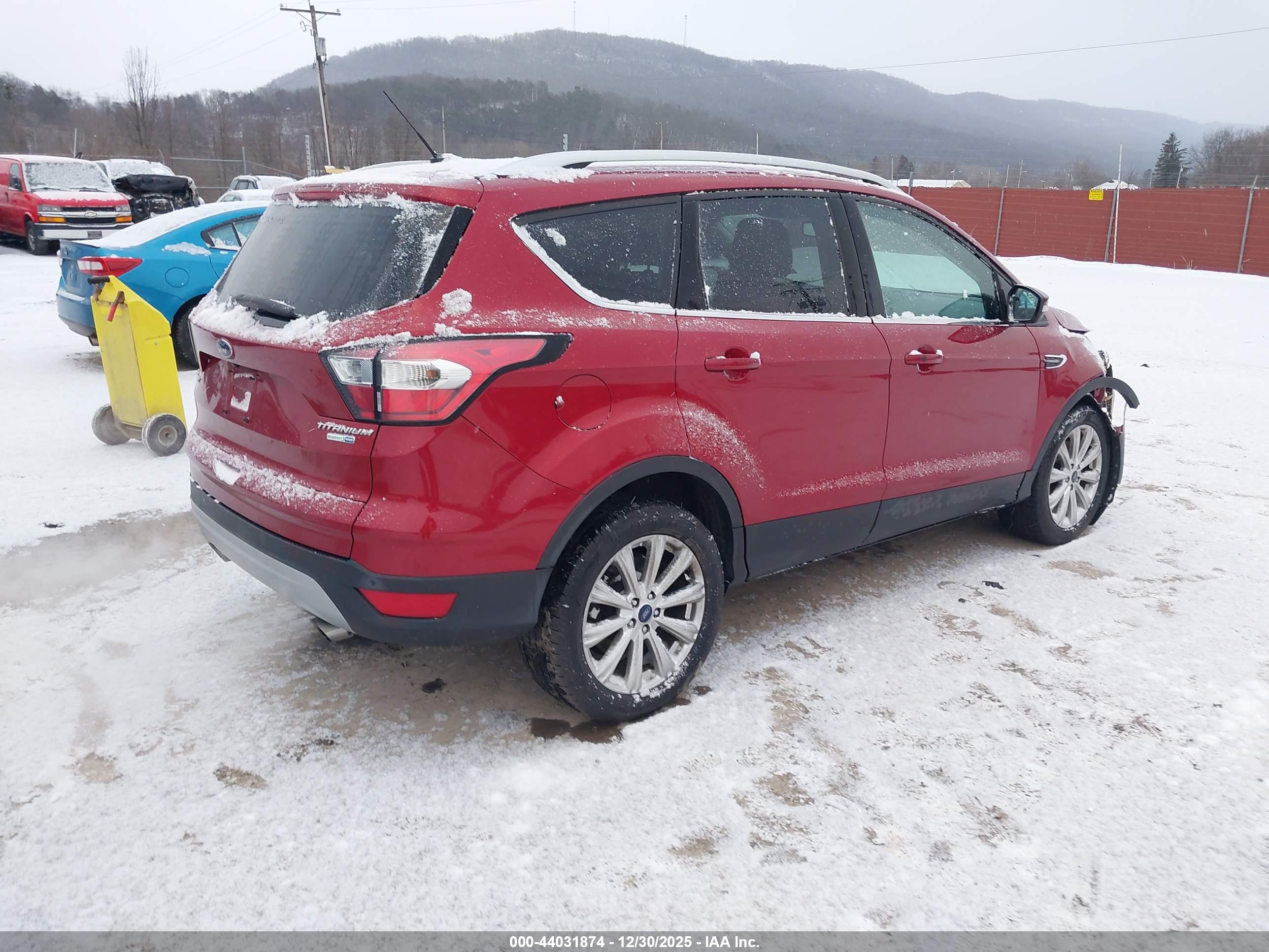 FORD ESCAPE image 4
