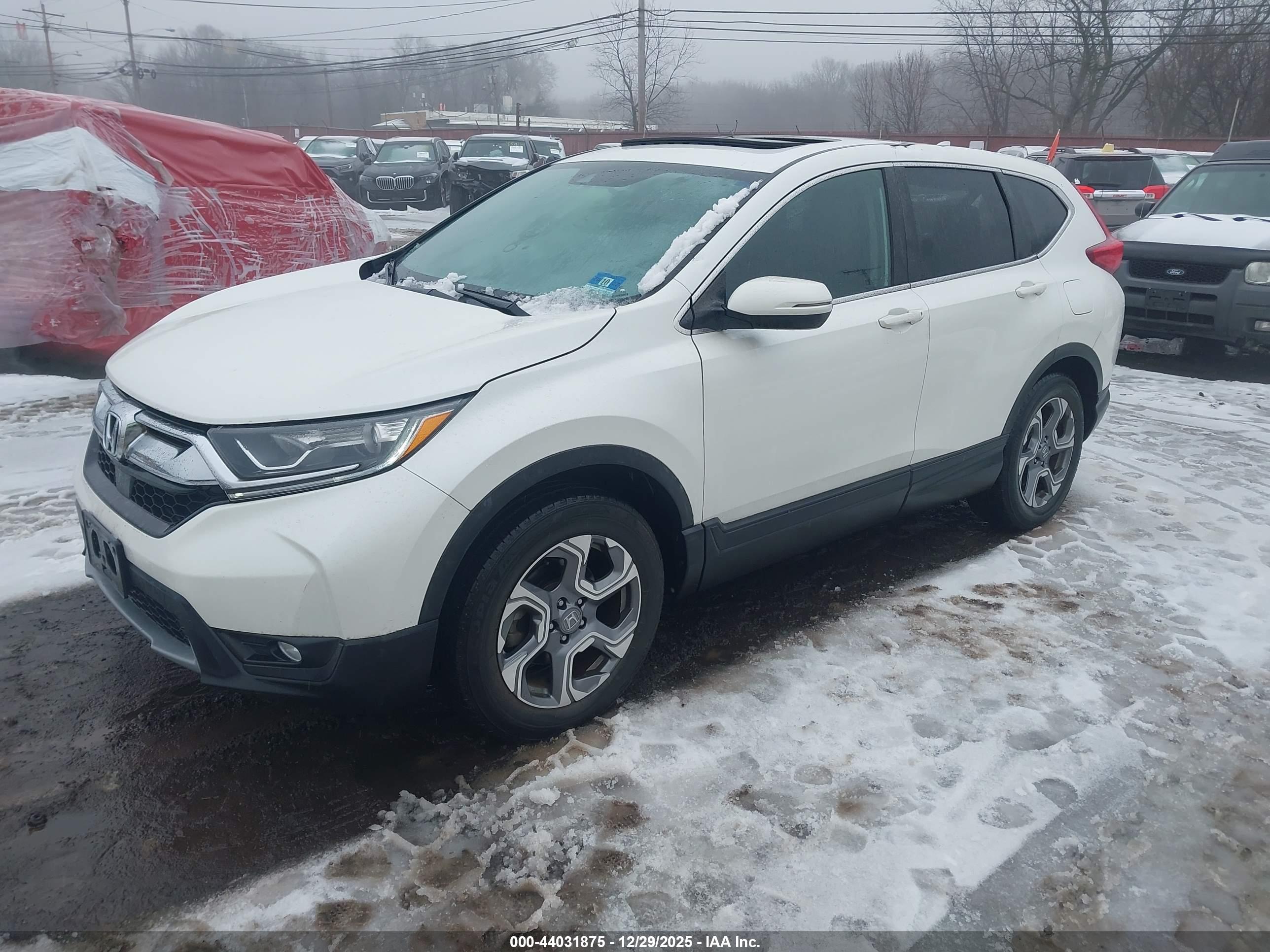 HONDA CR-V image 2