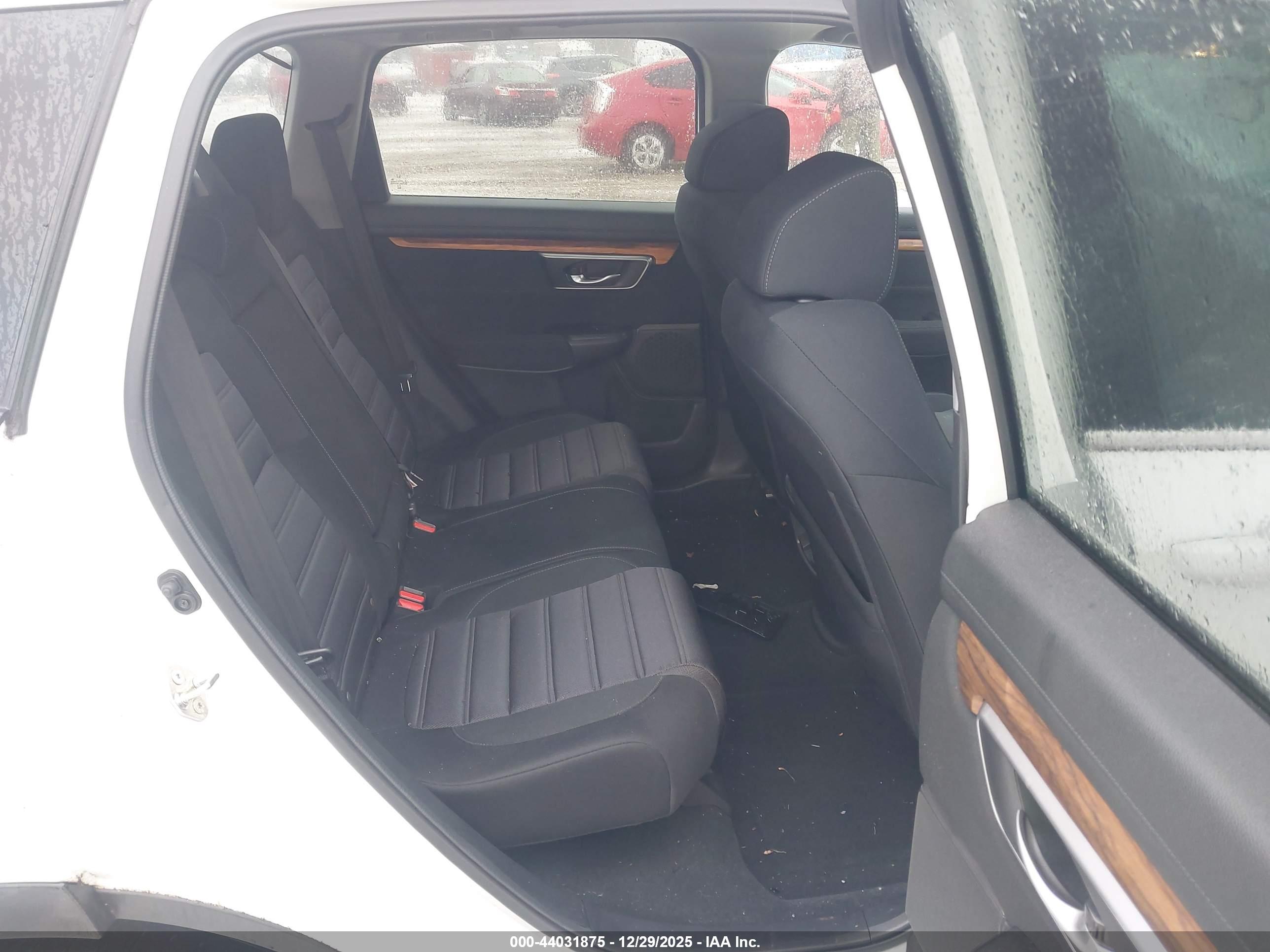 HONDA CR-V image 8