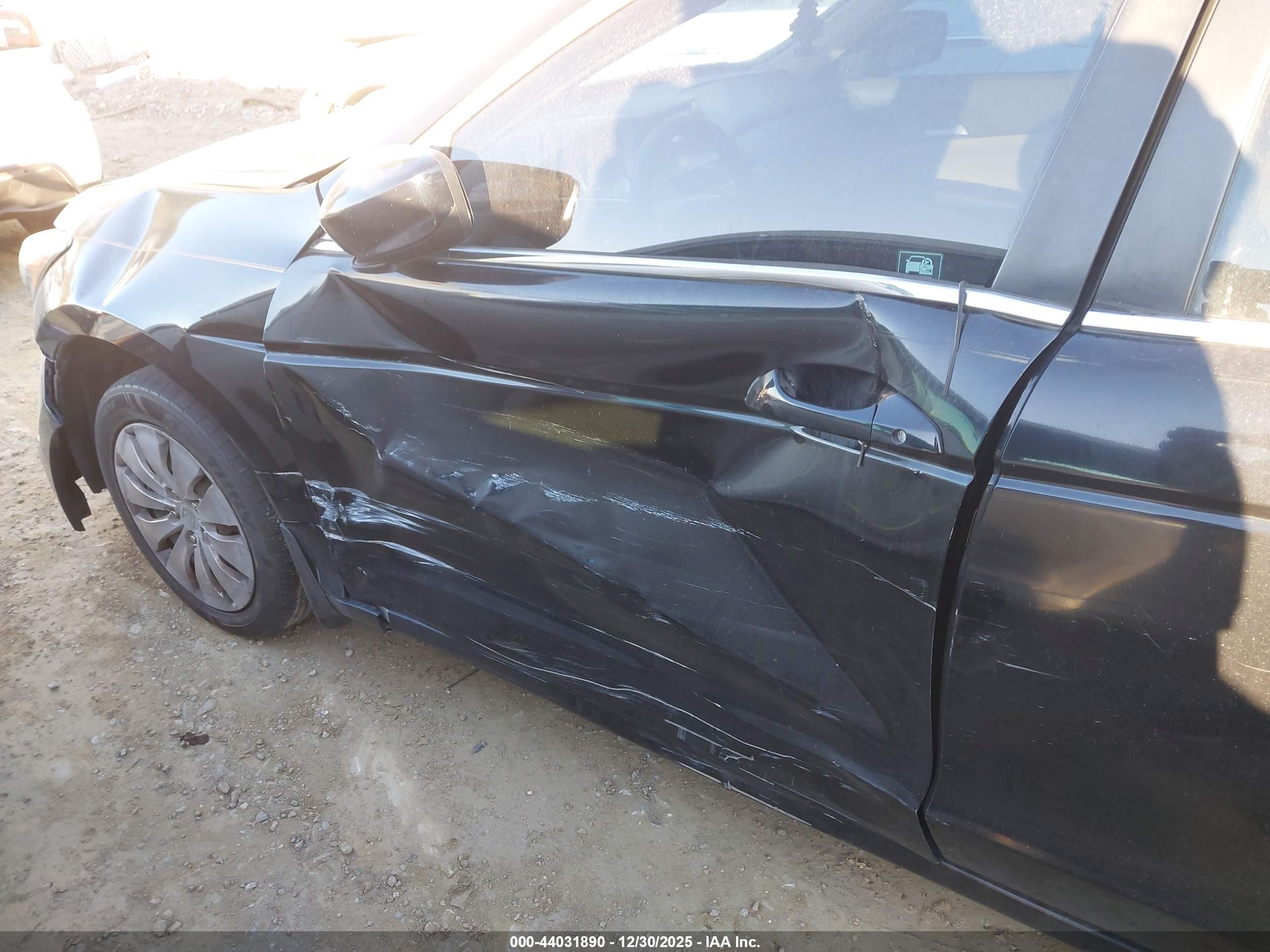 HONDA ACCORD image 6