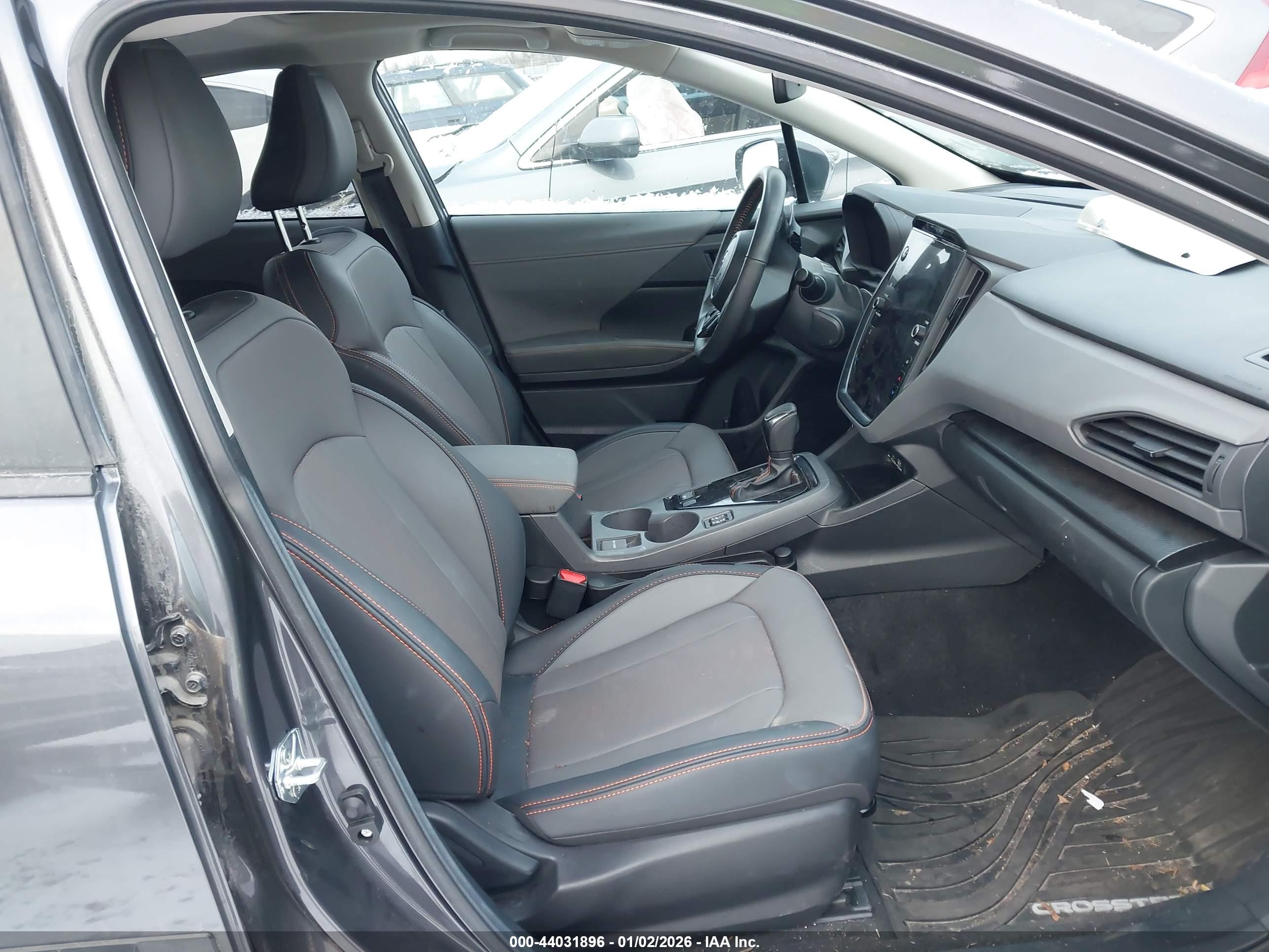 SUBARU CROSSTREK image 5