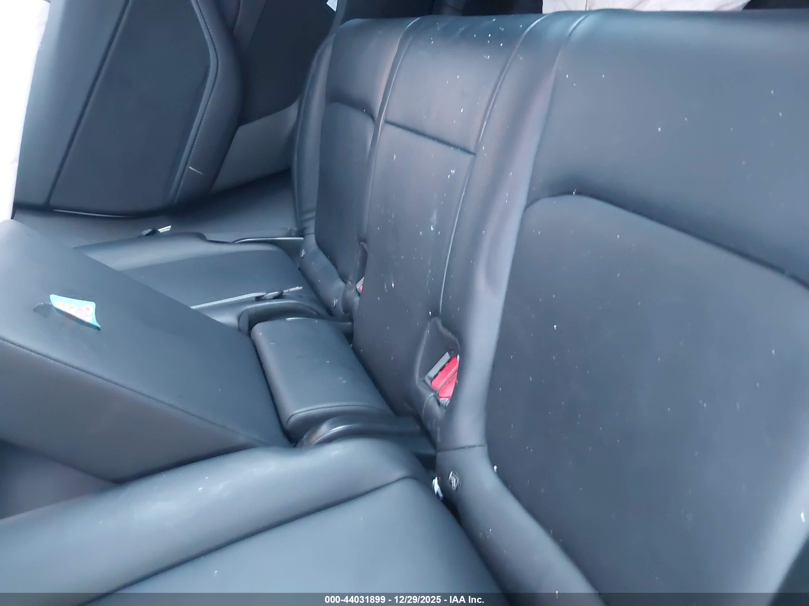 TESLA MODEL image 8