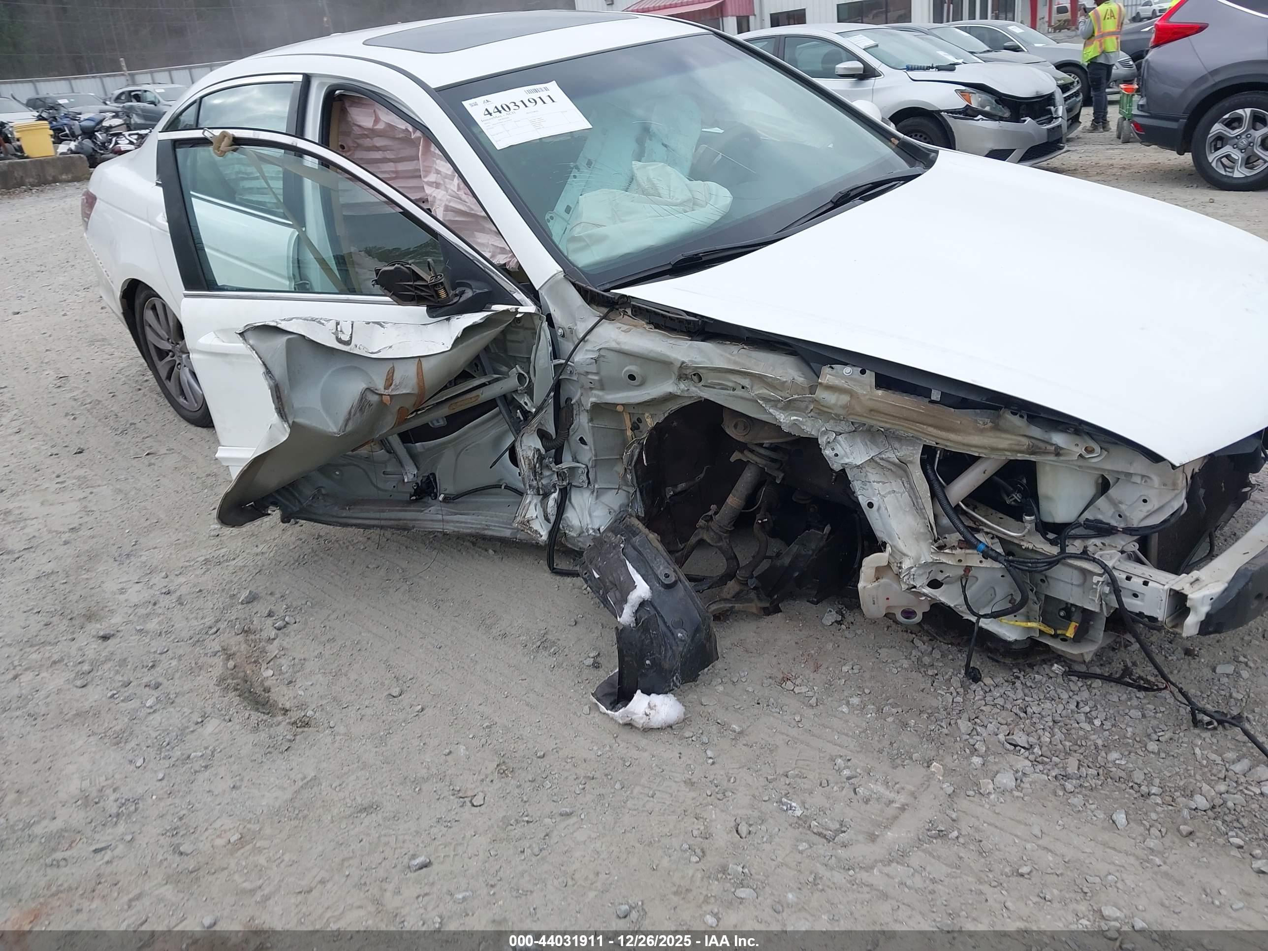 HONDA ACCORD image 6