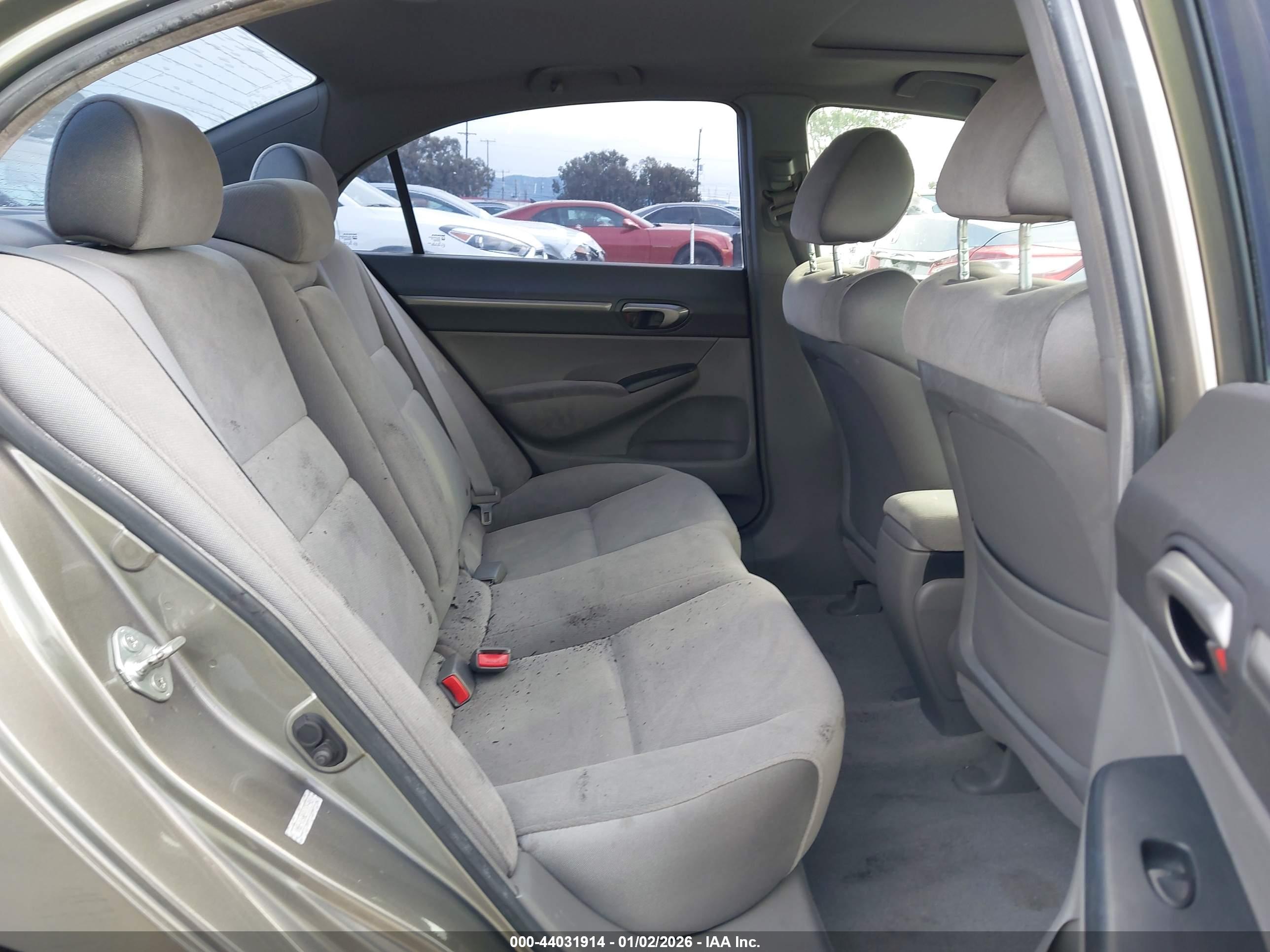 HONDA CIVIC image 8