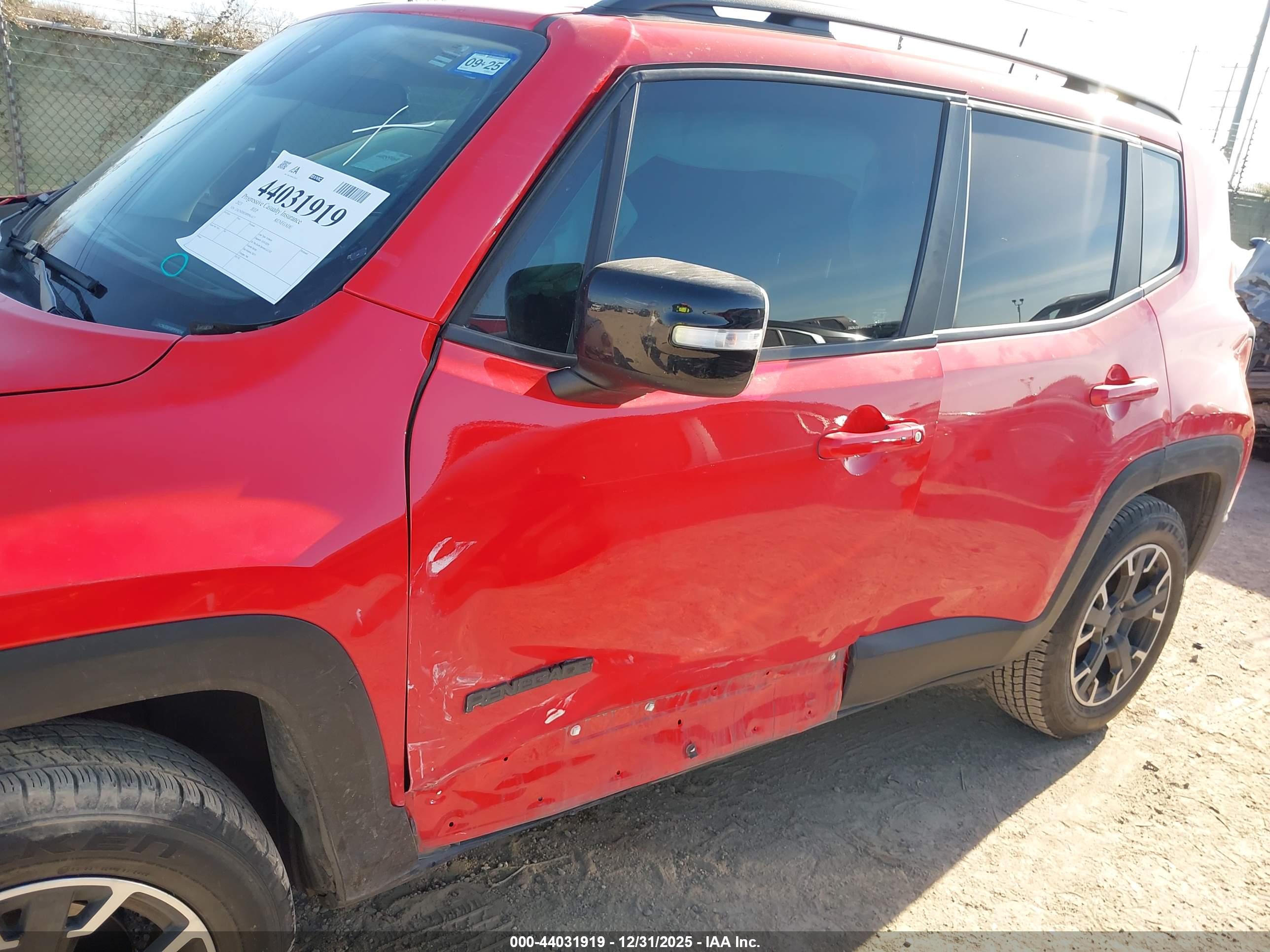 JEEP RENEGADE image 6