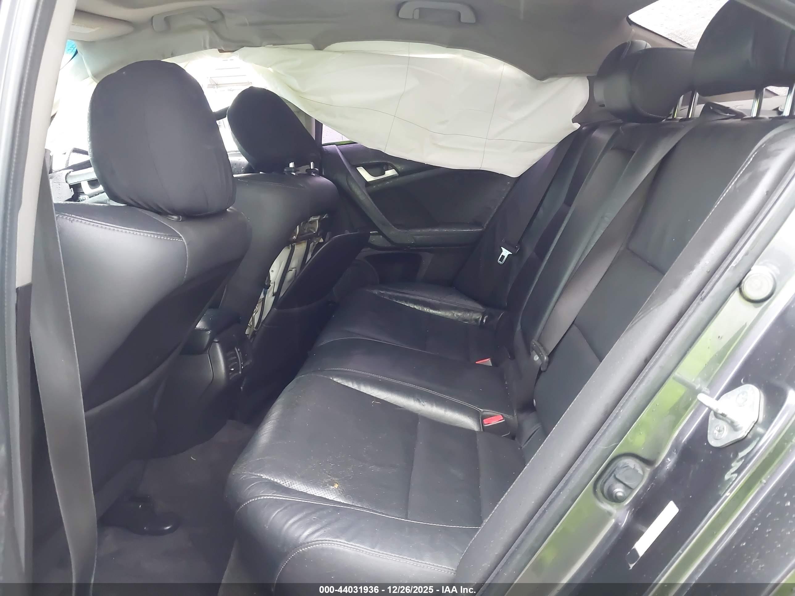 ACURA TSX image 8