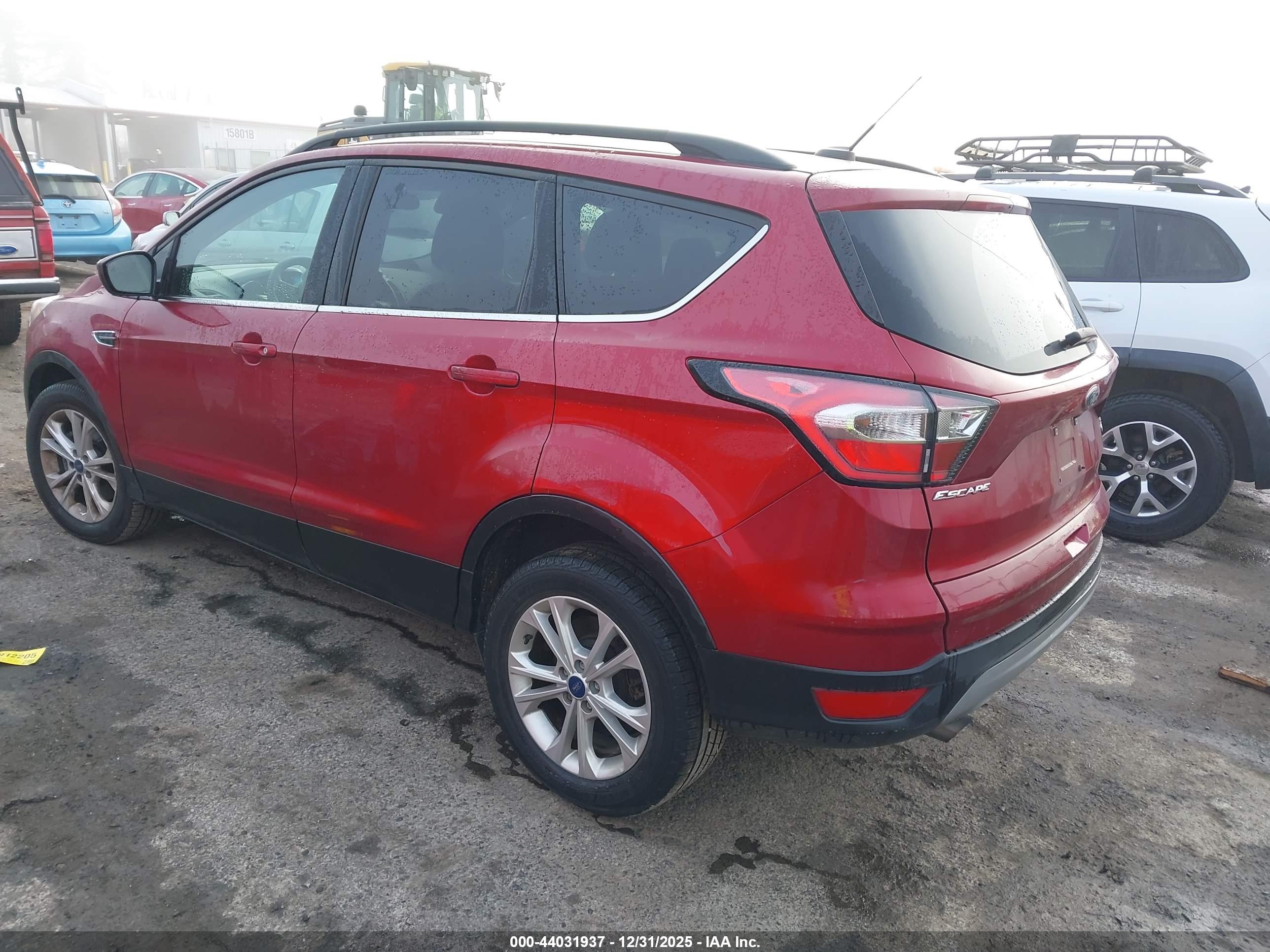 FORD ESCAPE image 3