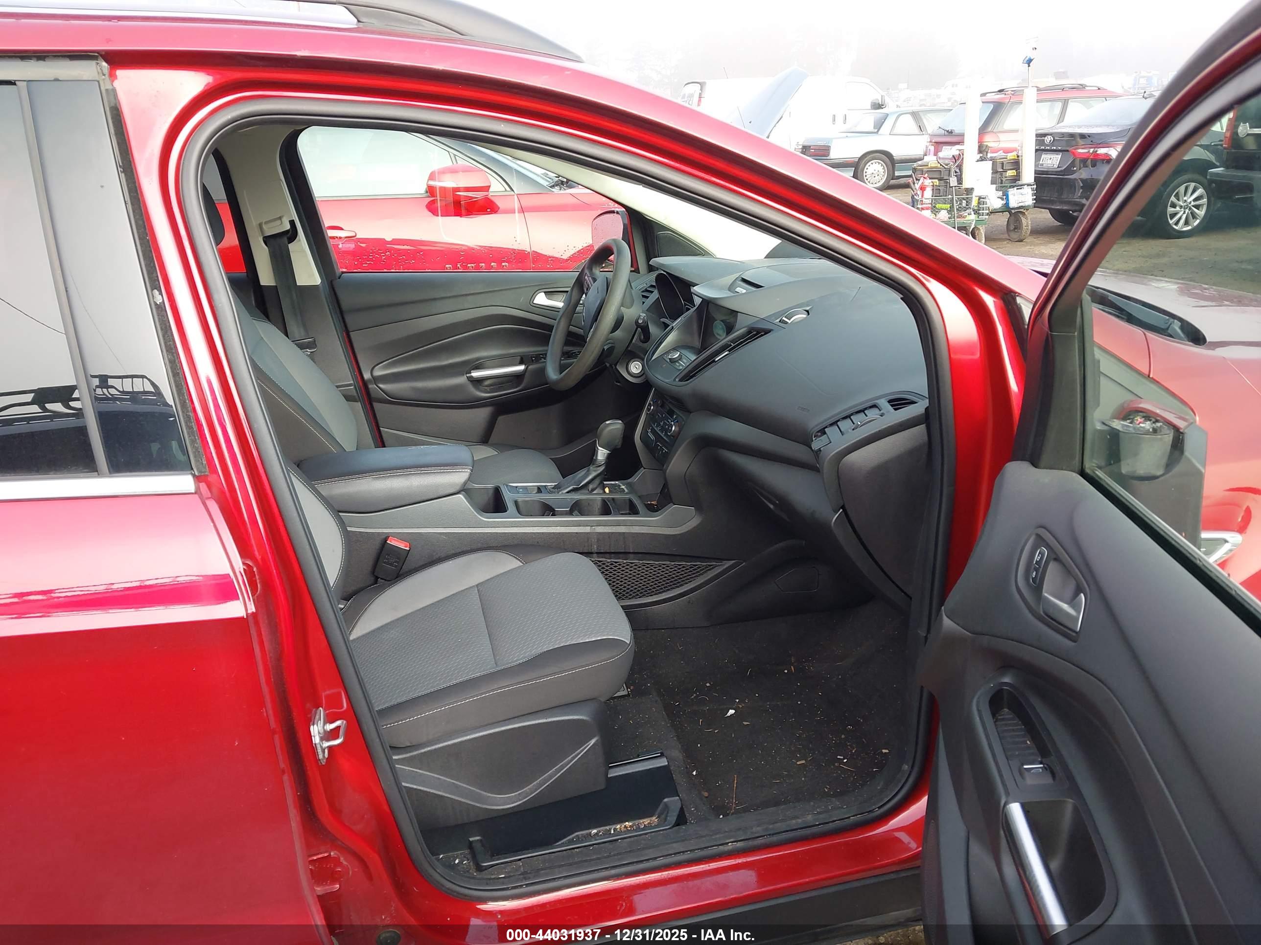 FORD ESCAPE image 5