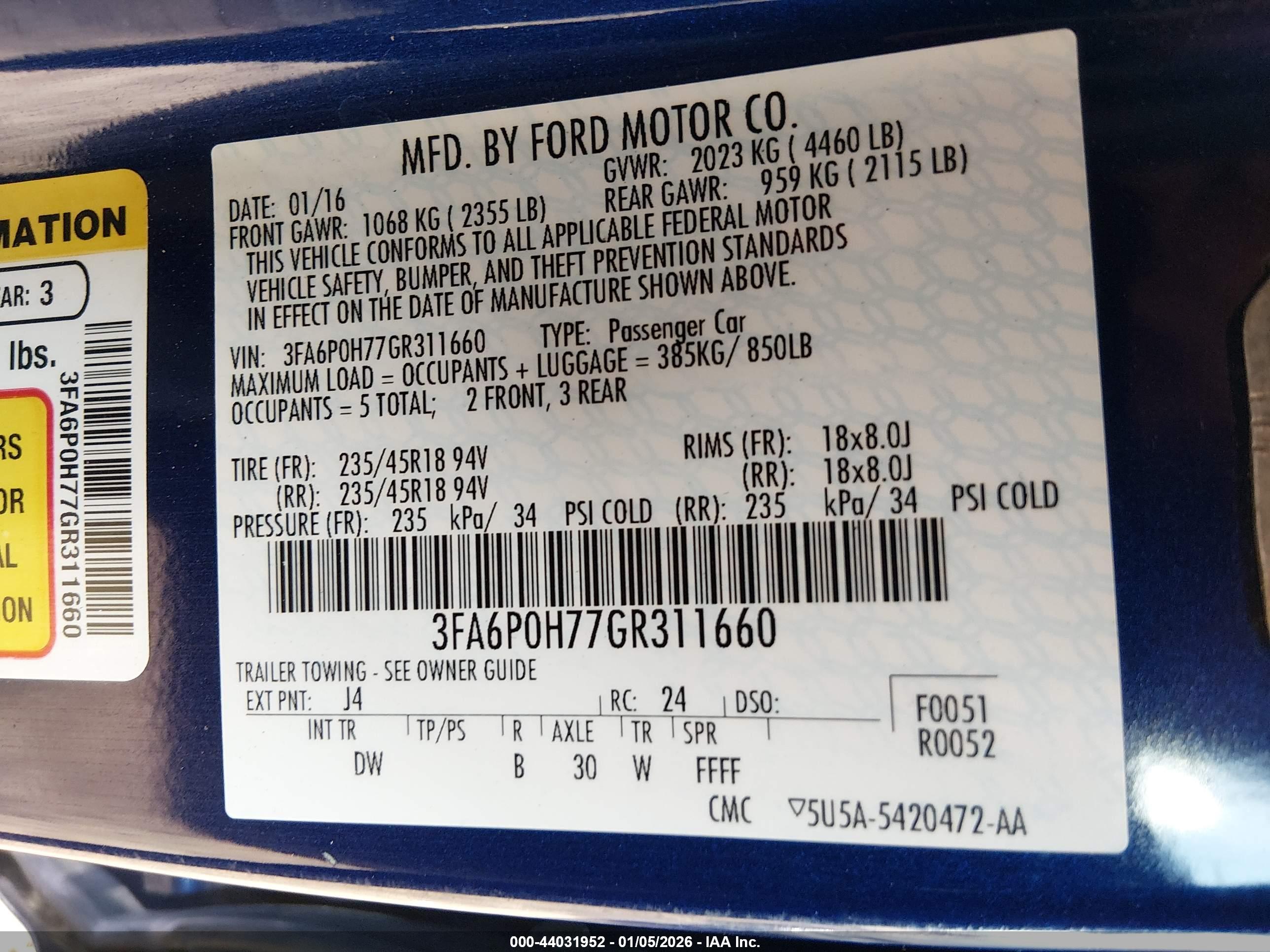 FORD FUSION image 9