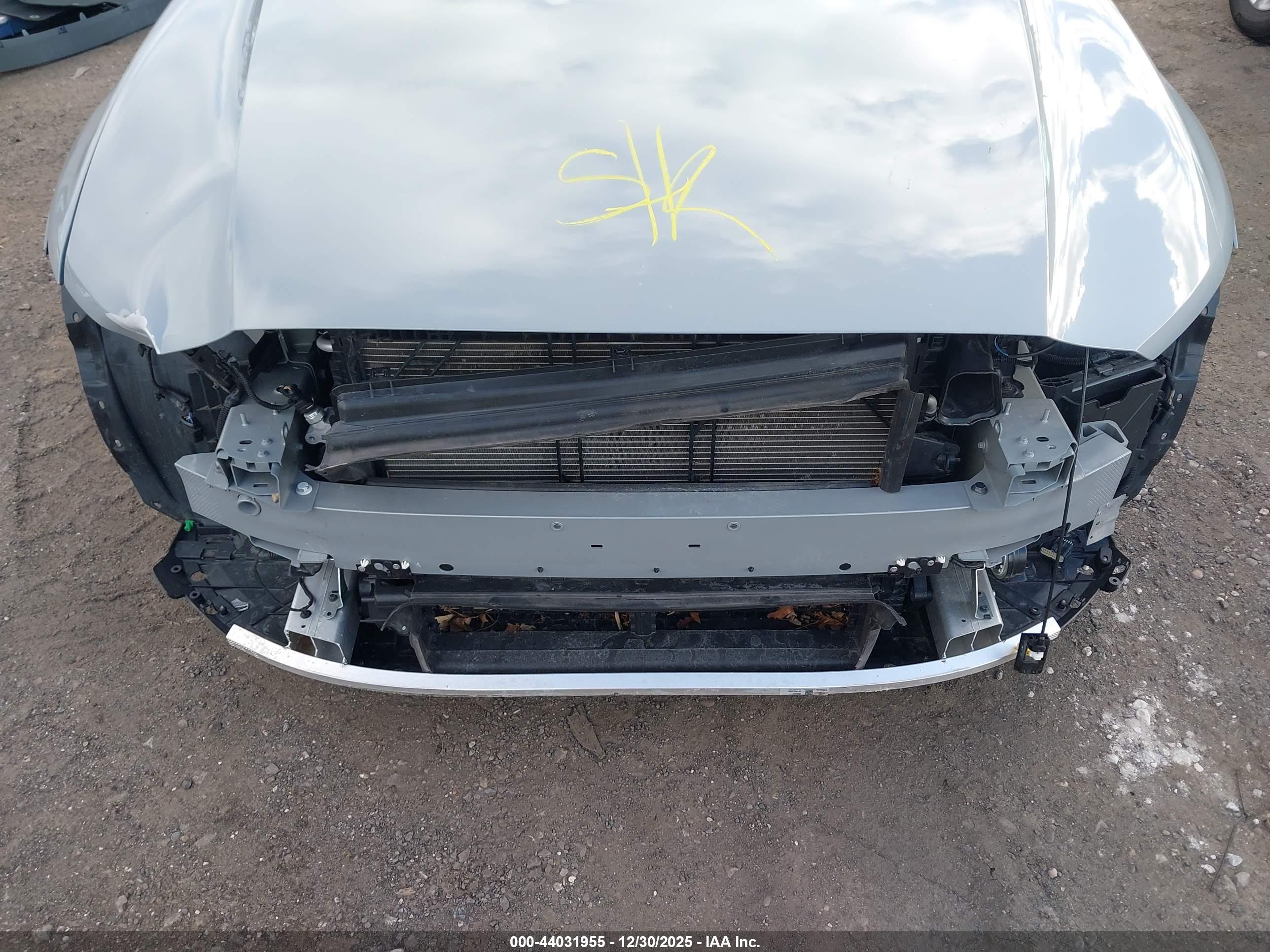VOLVO S60 image 6
