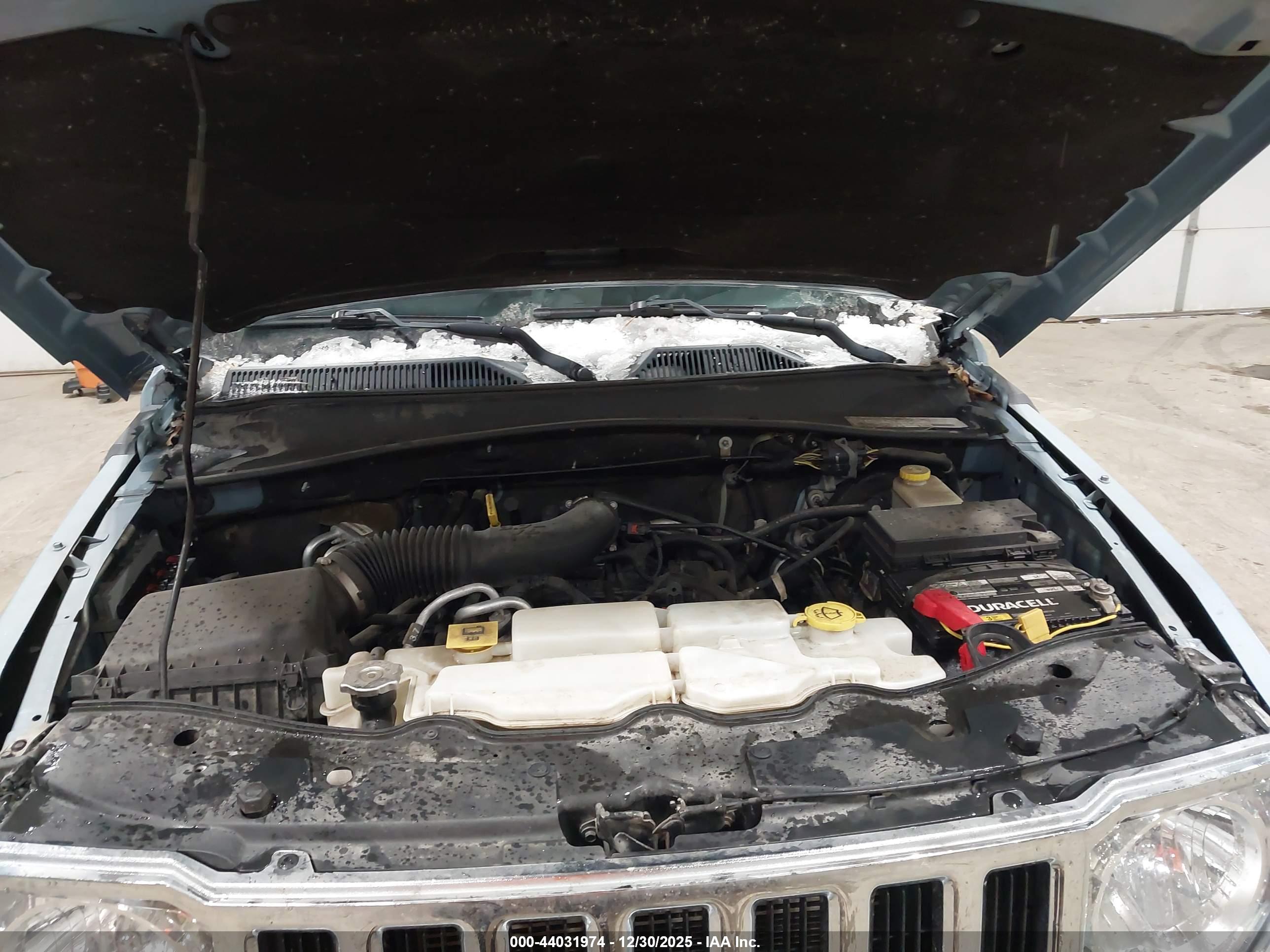 JEEP LIBERTY image 10