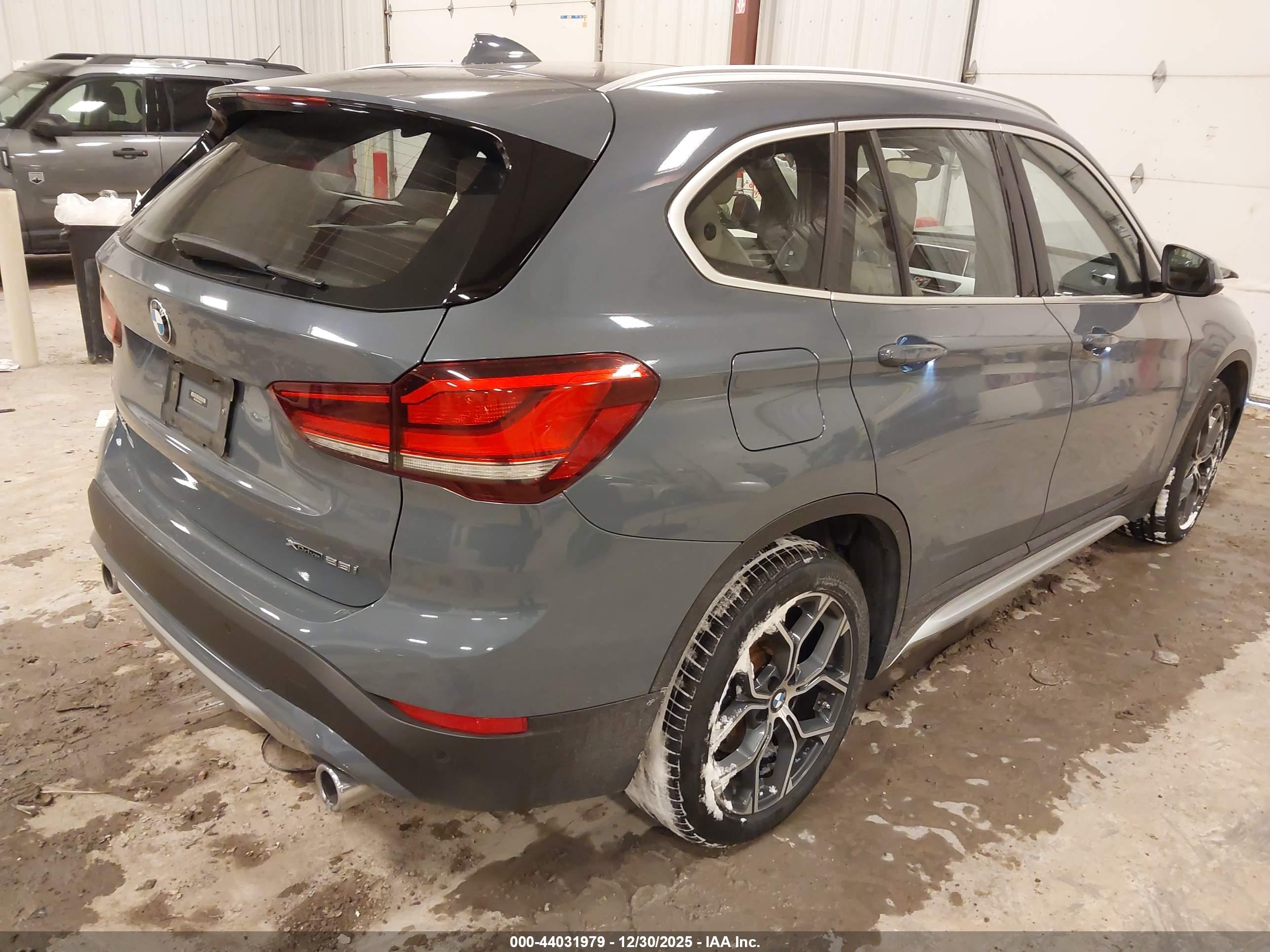 BMW X1 image 4