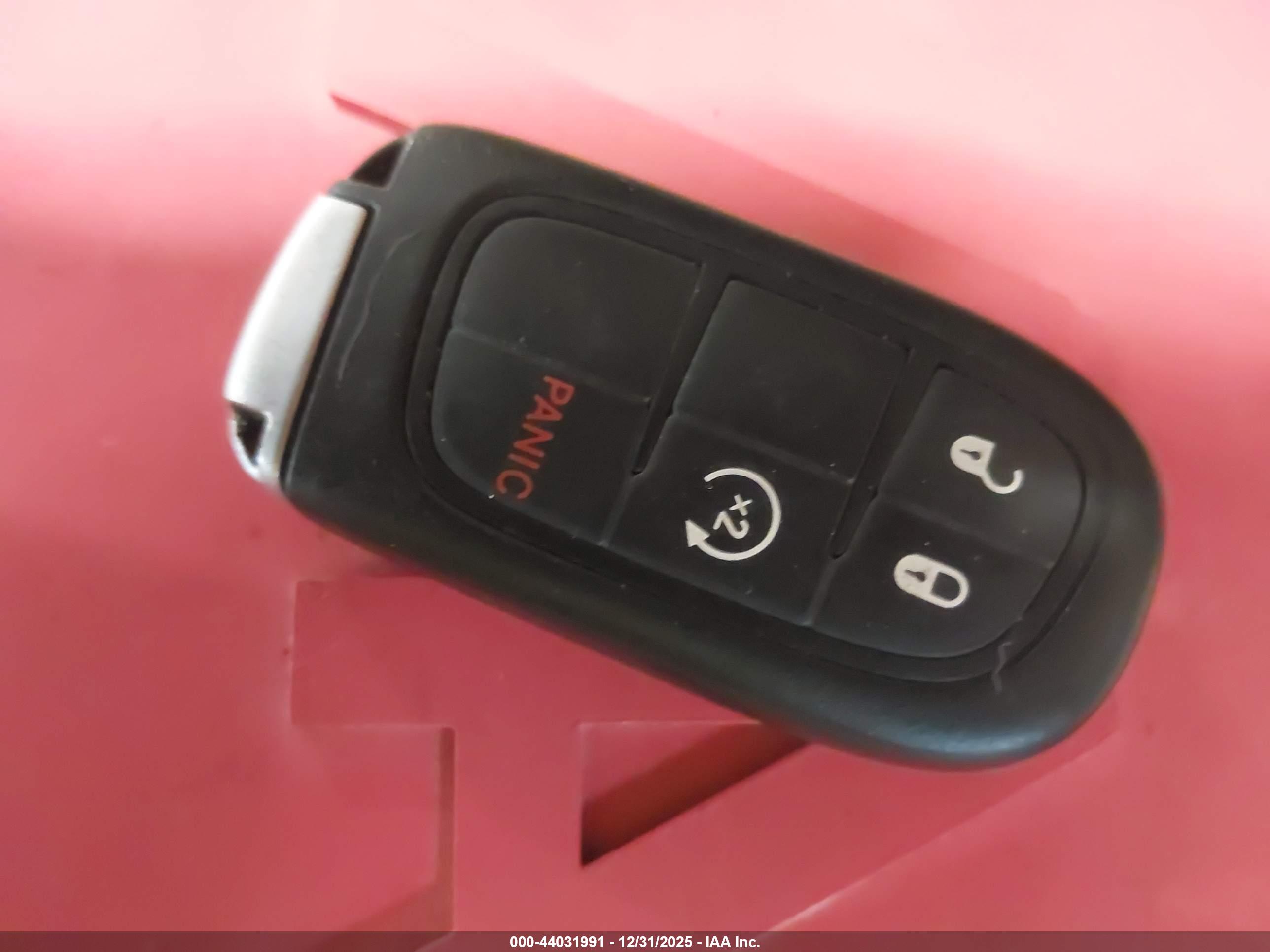 JEEP CHEROKEE image 11