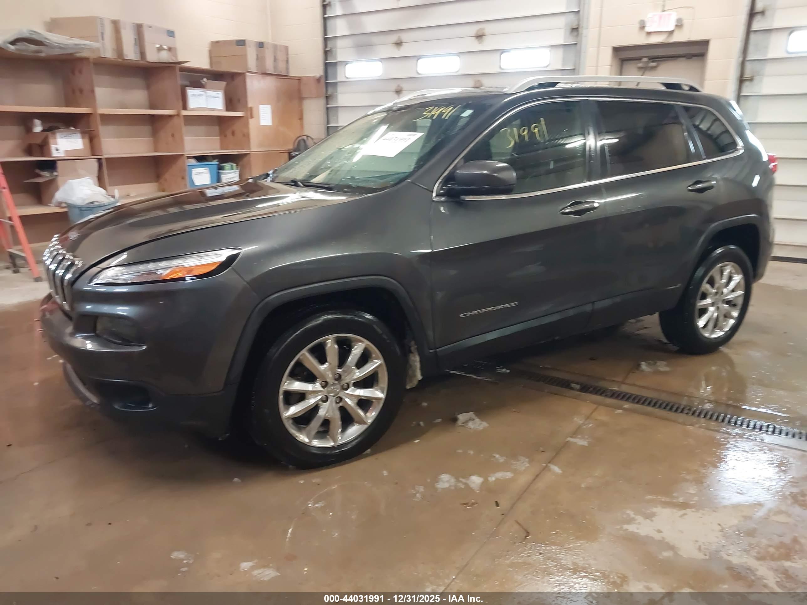 JEEP CHEROKEE image 2