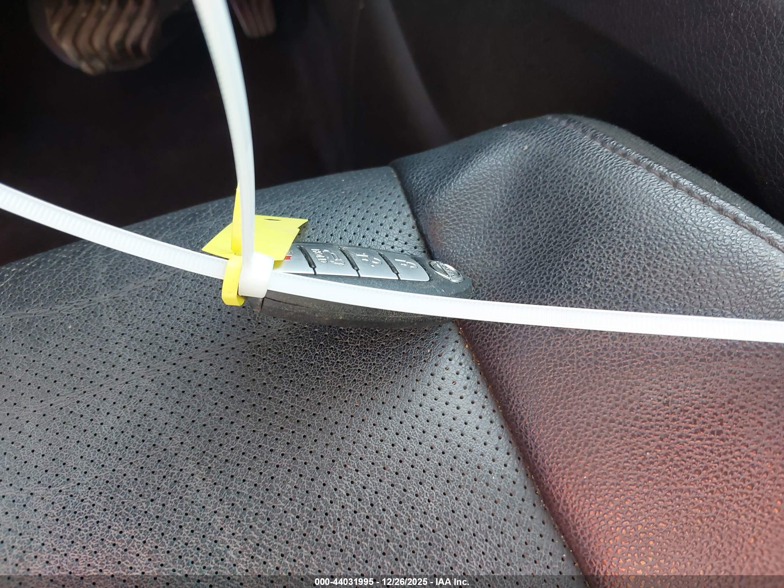 NISSAN ROGUE image 11