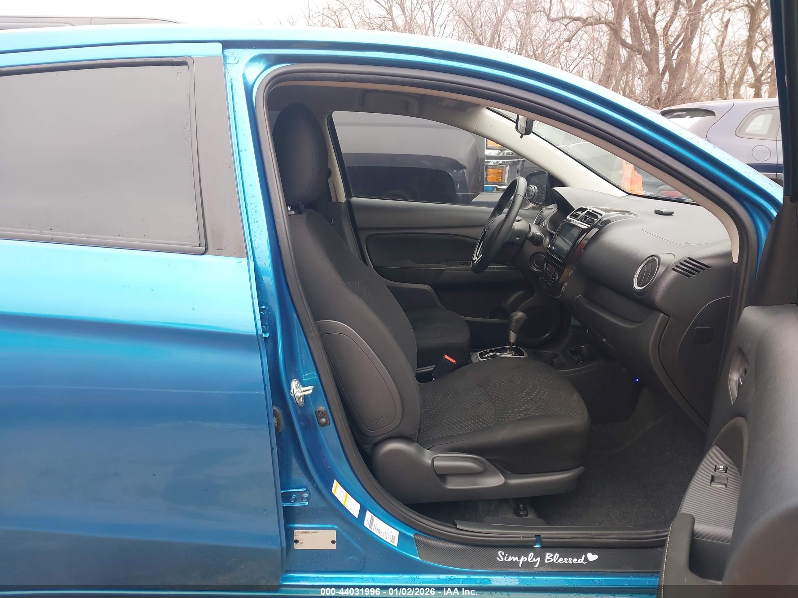 MITSUBISHI MIRAGE image 5