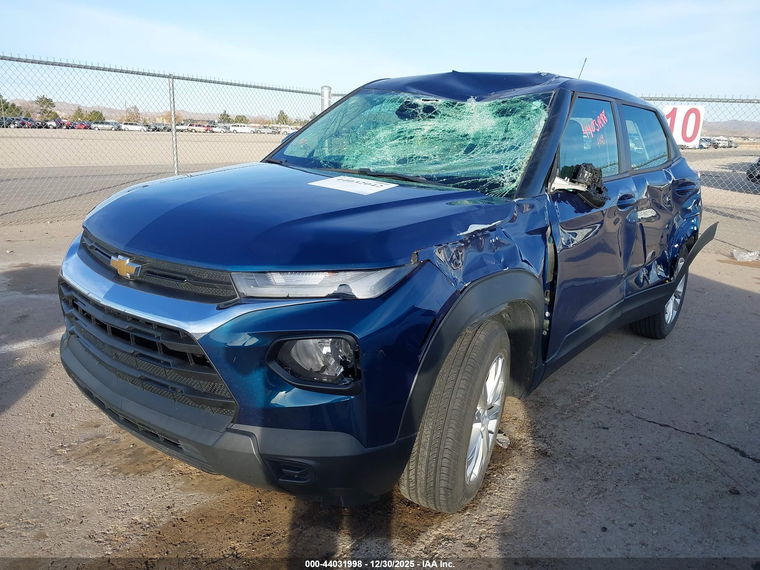 CHEVROLET TRAILBLAZER image 2