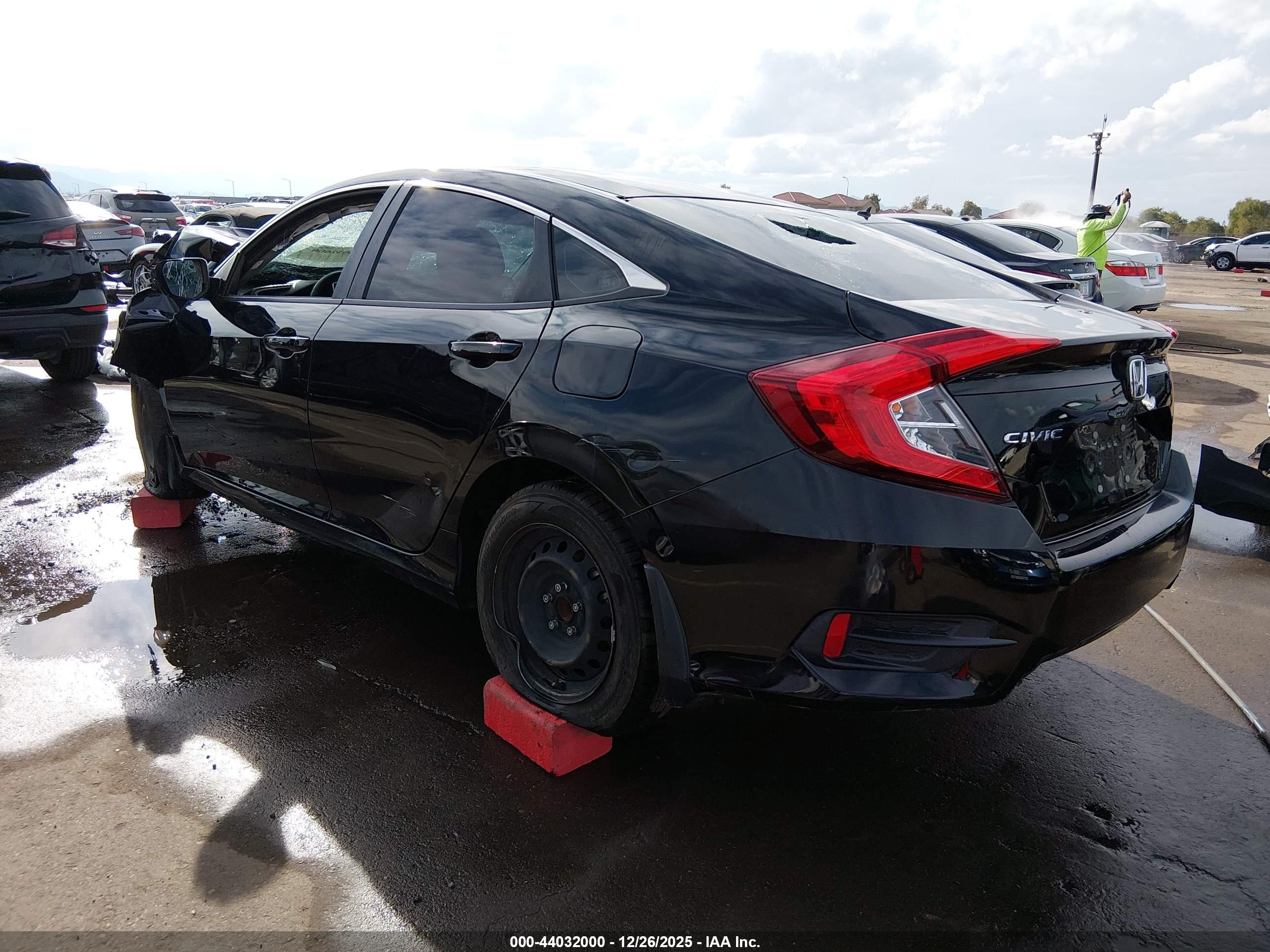 HONDA CIVIC image 3