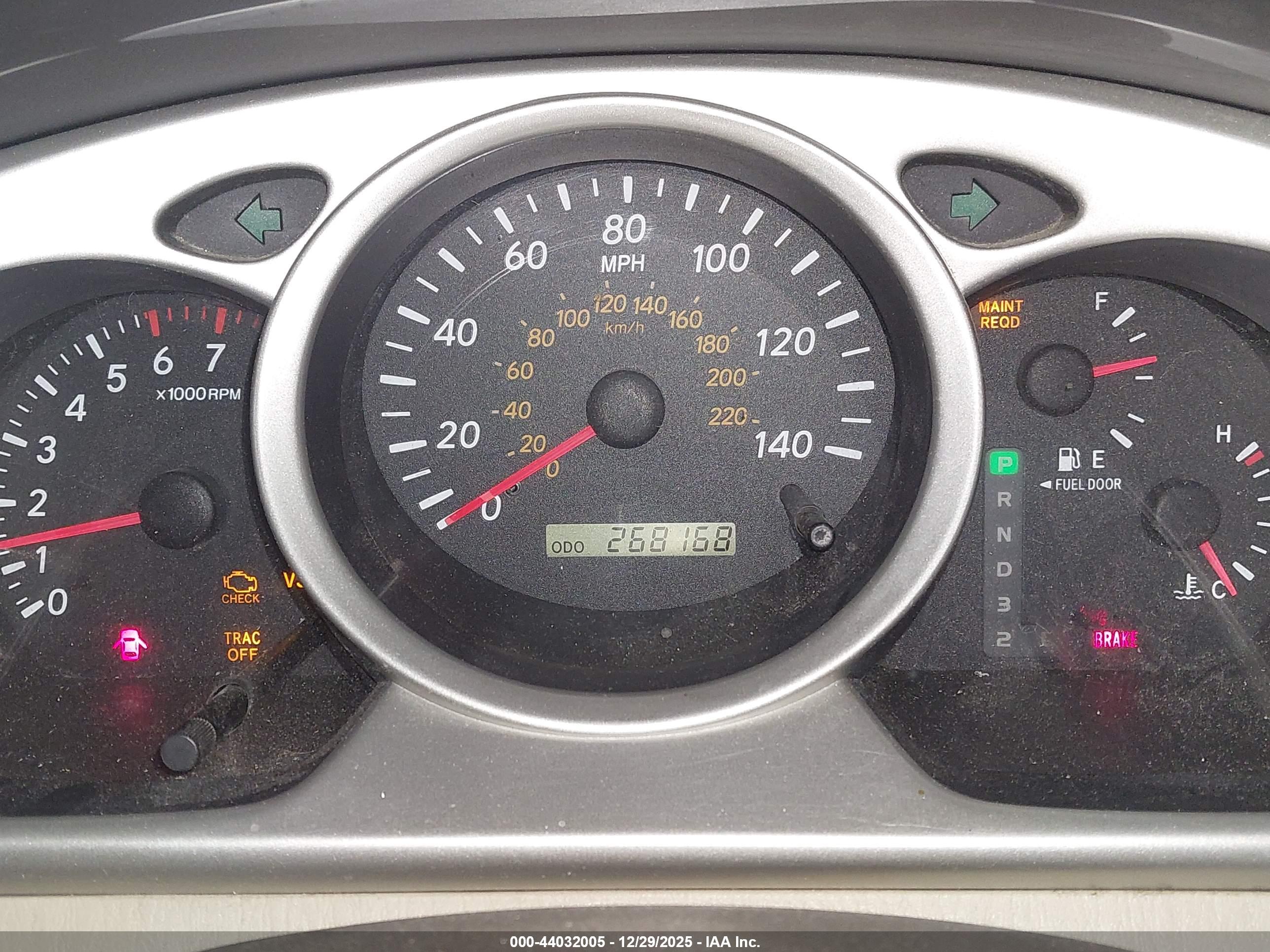 TOYOTA HIGHLANDER image 7