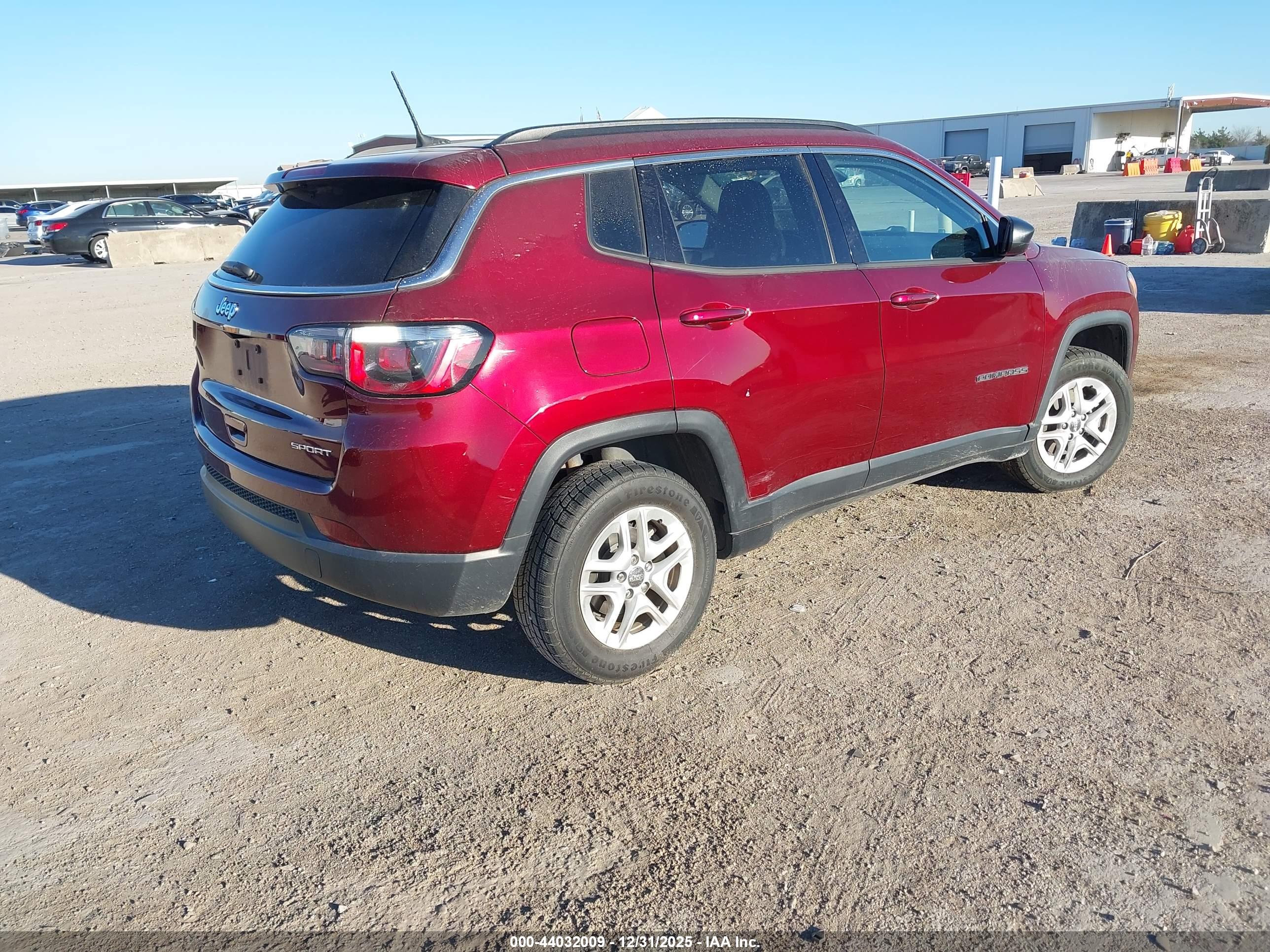 JEEP COMPASS image 4