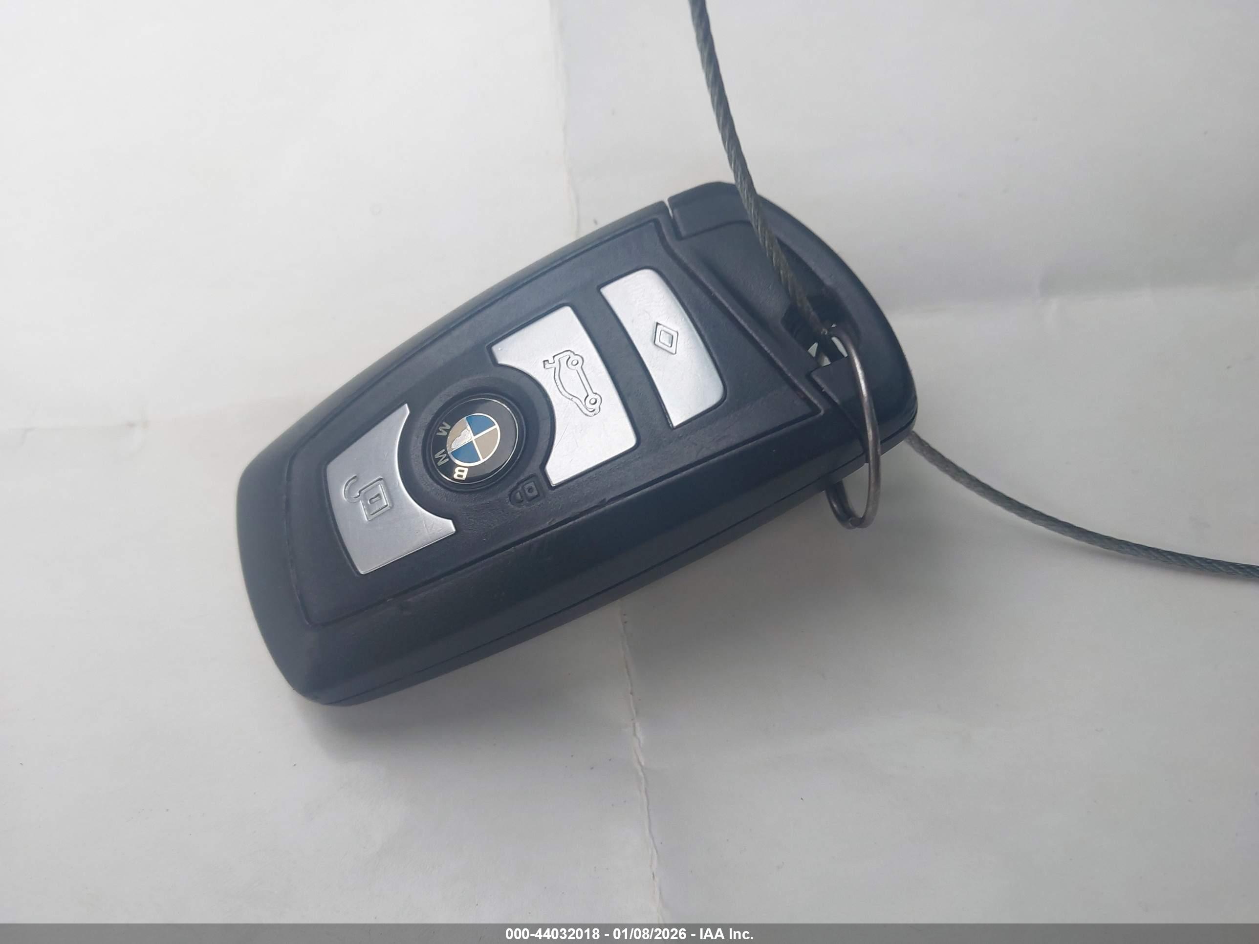 BMW 535I image 11