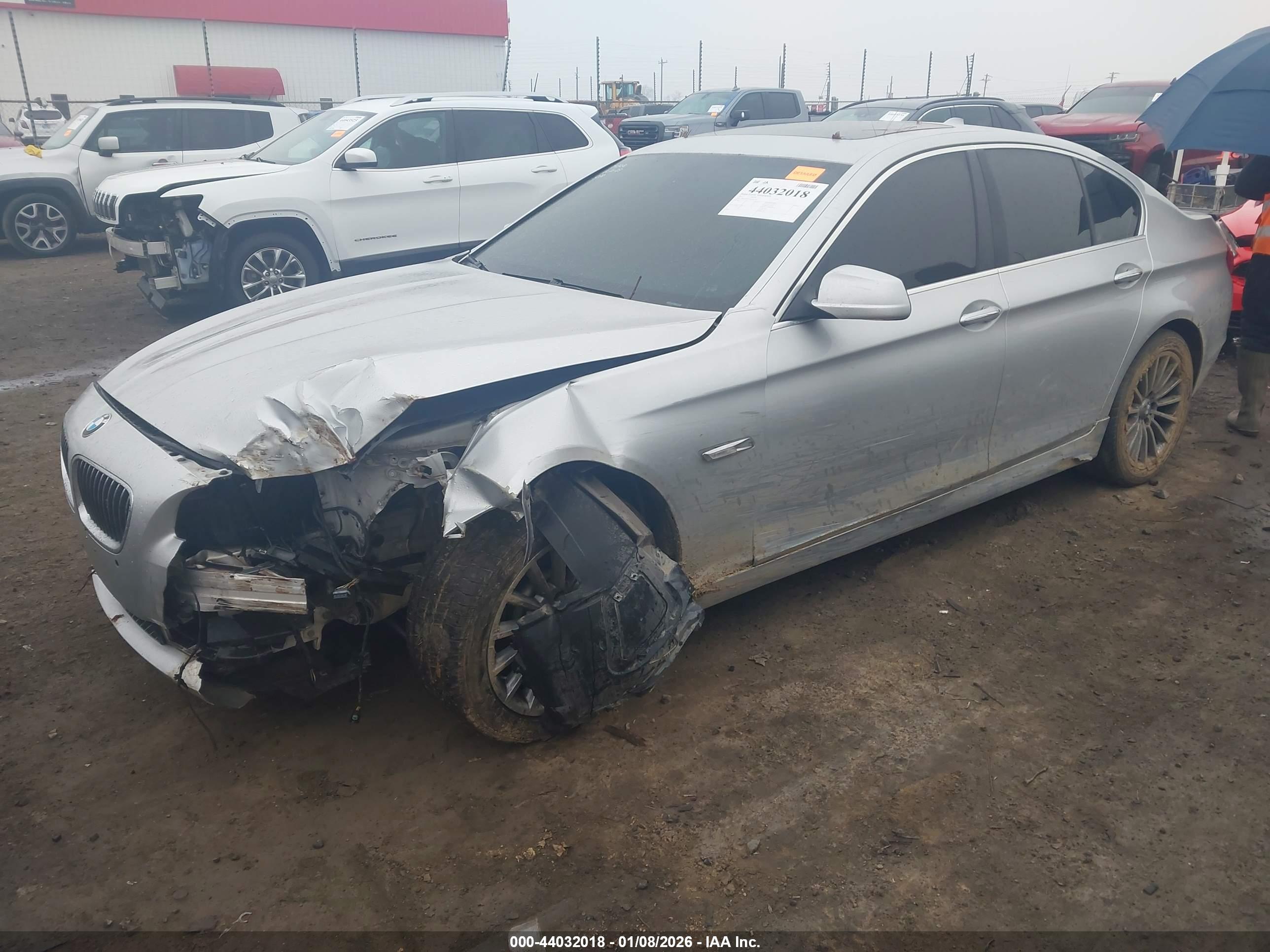BMW 535I image 2