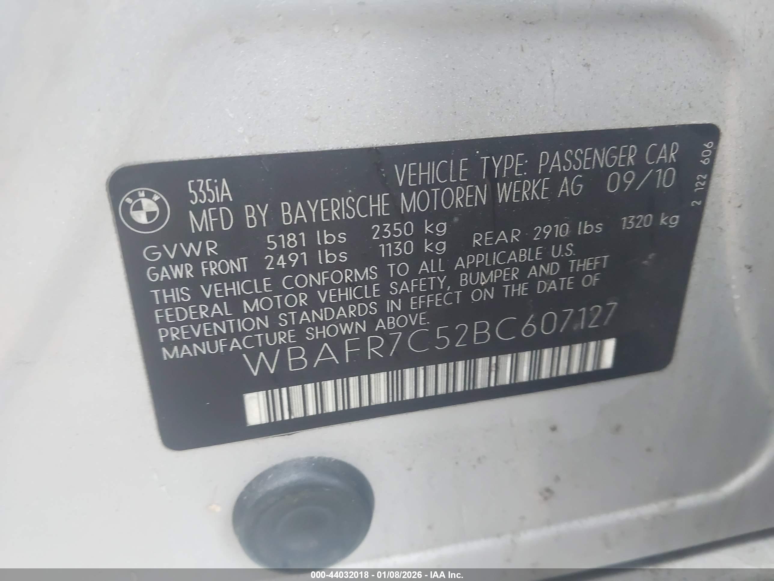 BMW 535I image 9