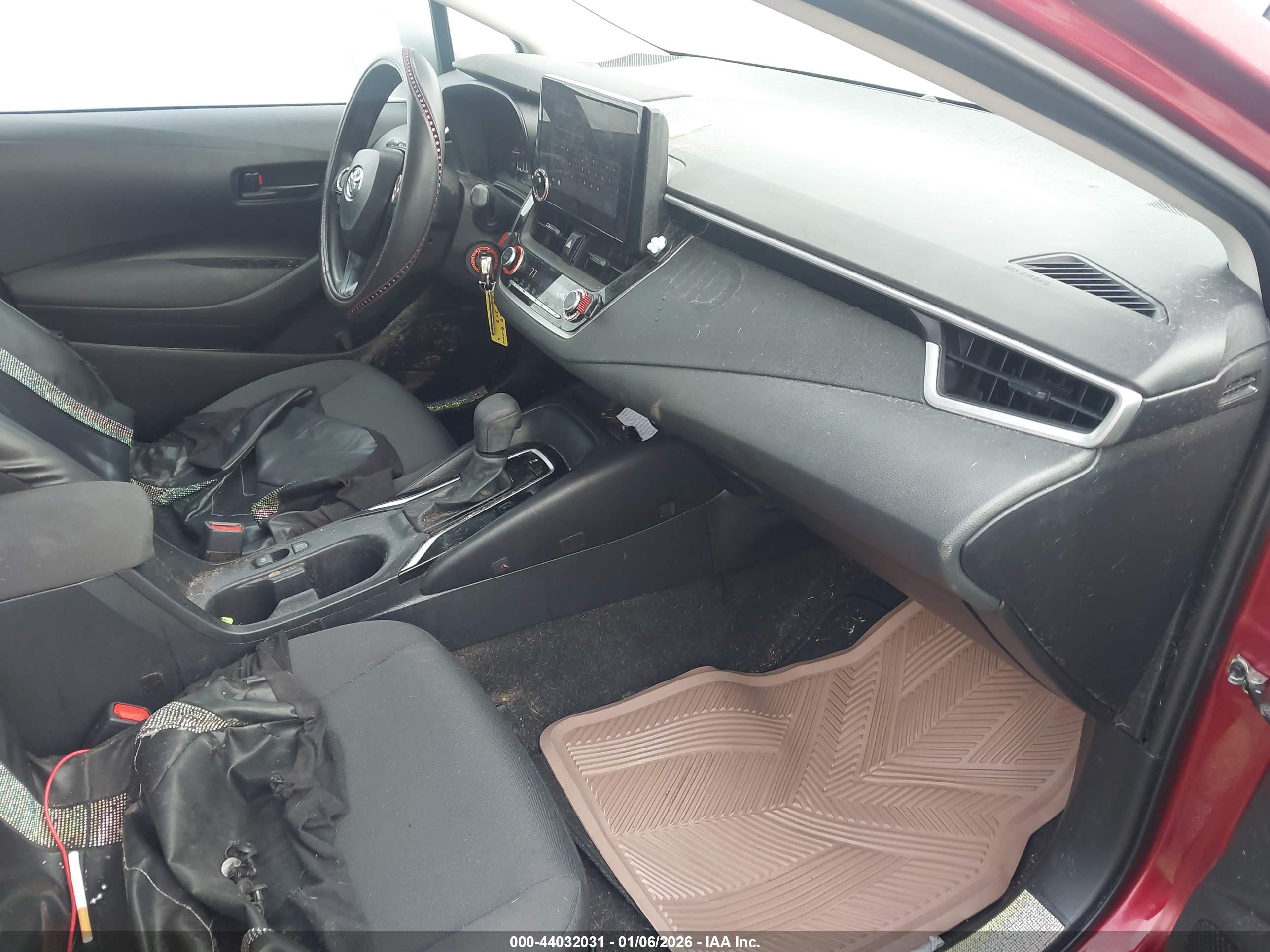 TOYOTA COROLLA image 5