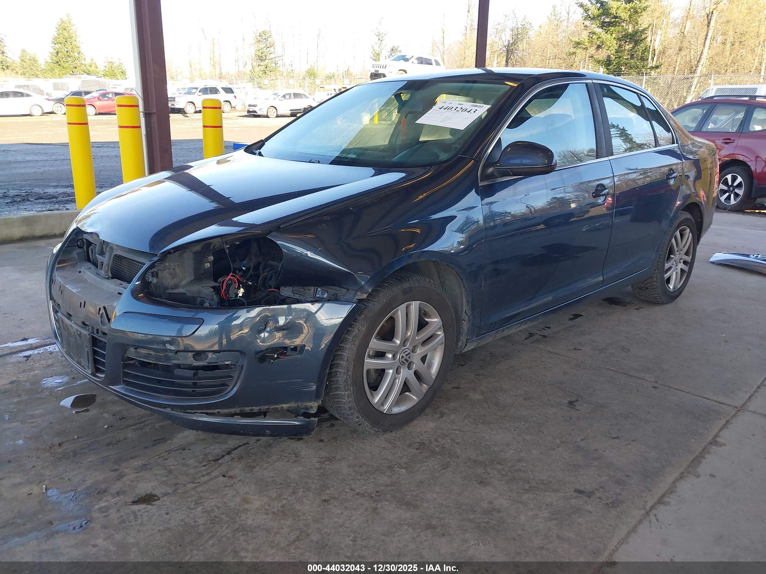 VOLKSWAGEN JETTA image 2