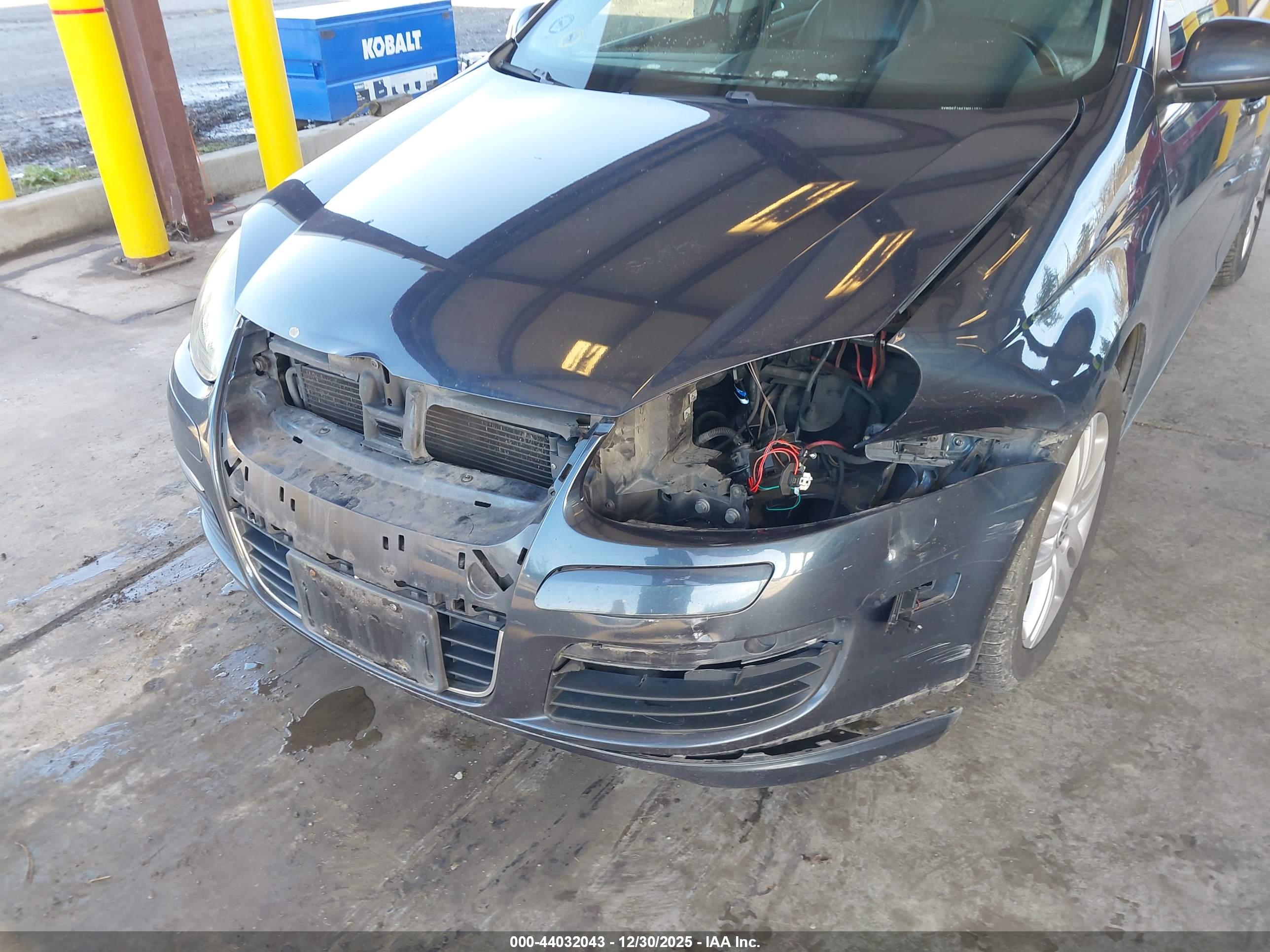 VOLKSWAGEN JETTA image 6