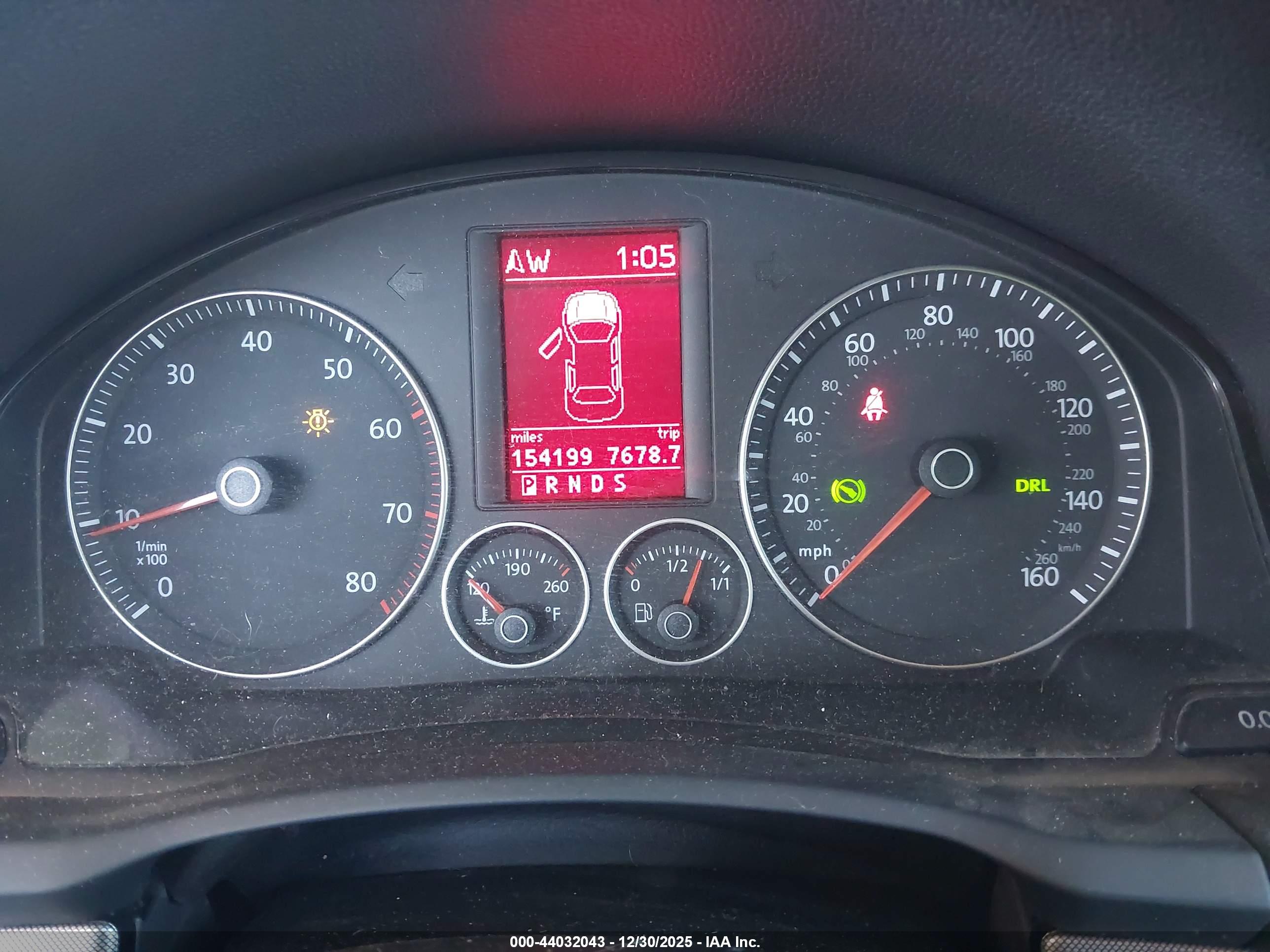 VOLKSWAGEN JETTA image 7
