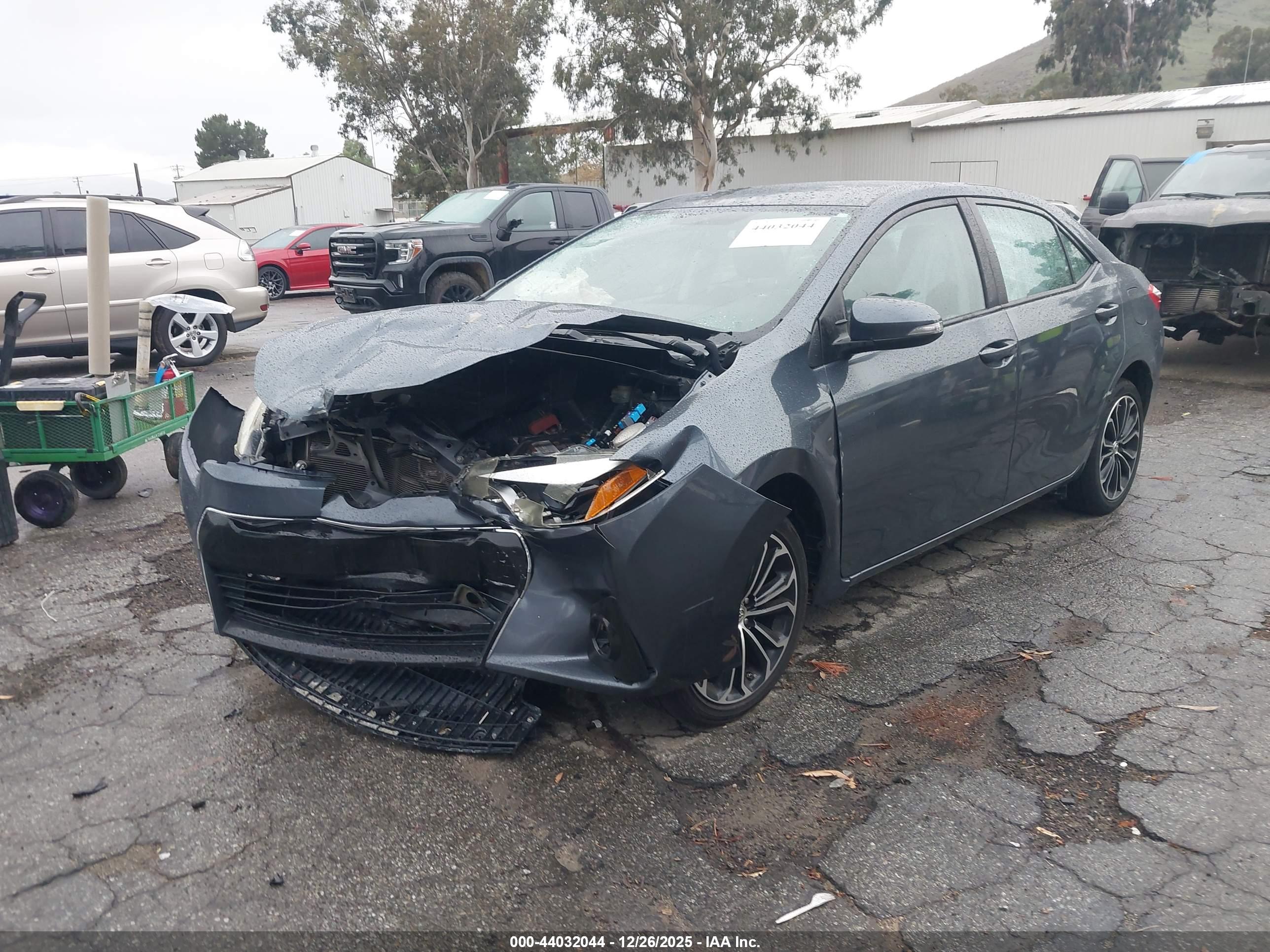 TOYOTA COROLLA image 2