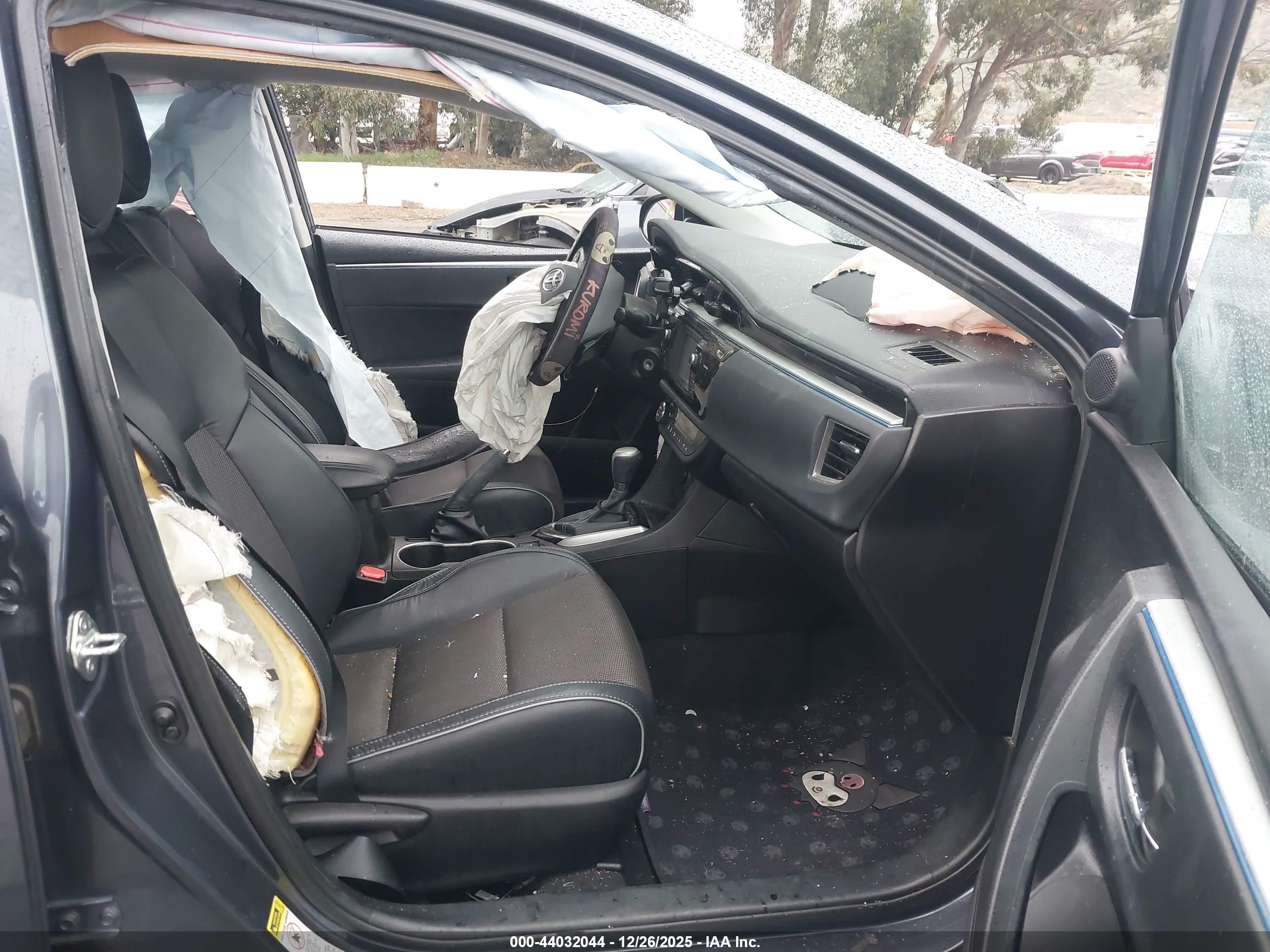 TOYOTA COROLLA image 5