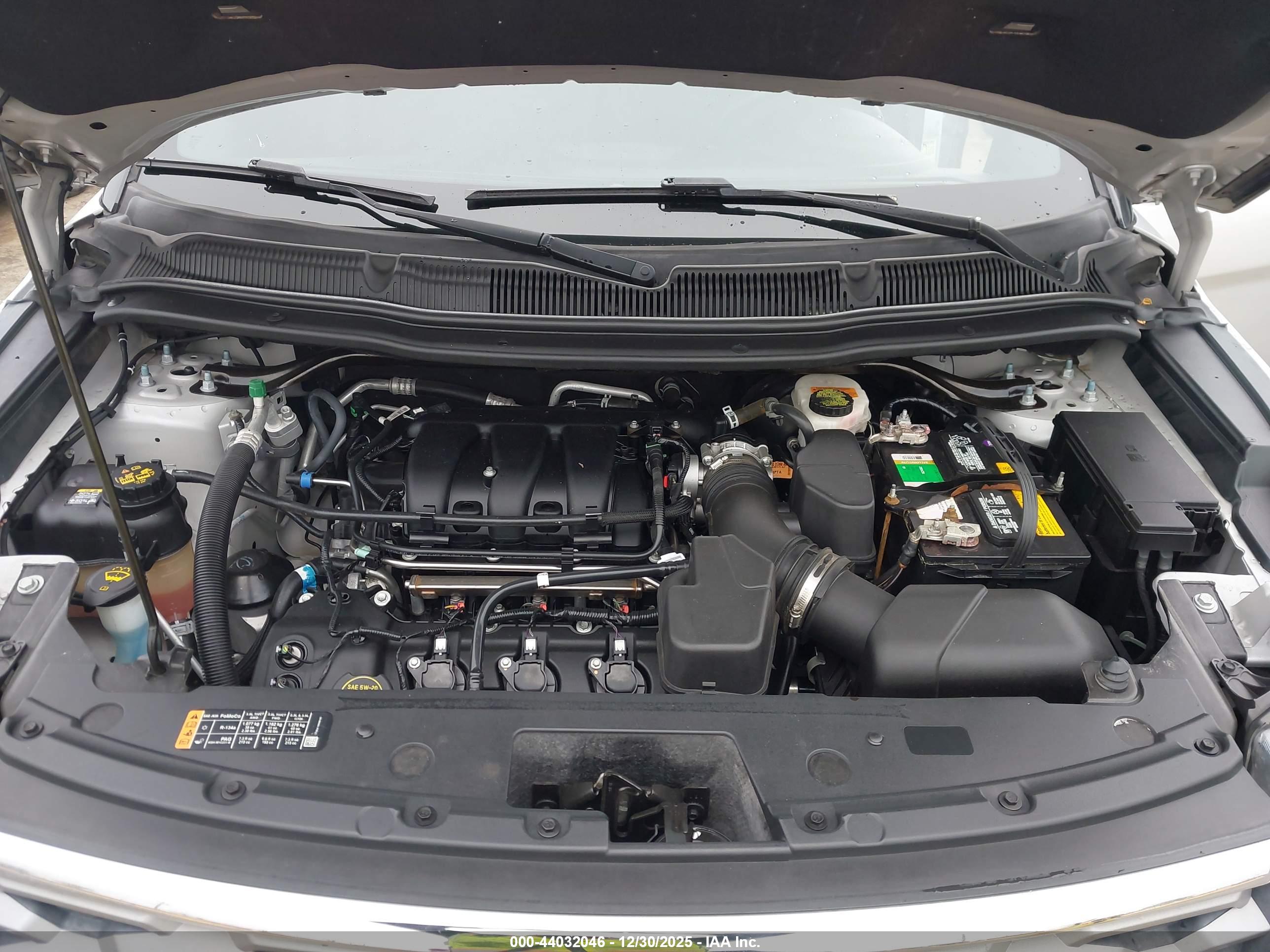 FORD EXPLORER image 10