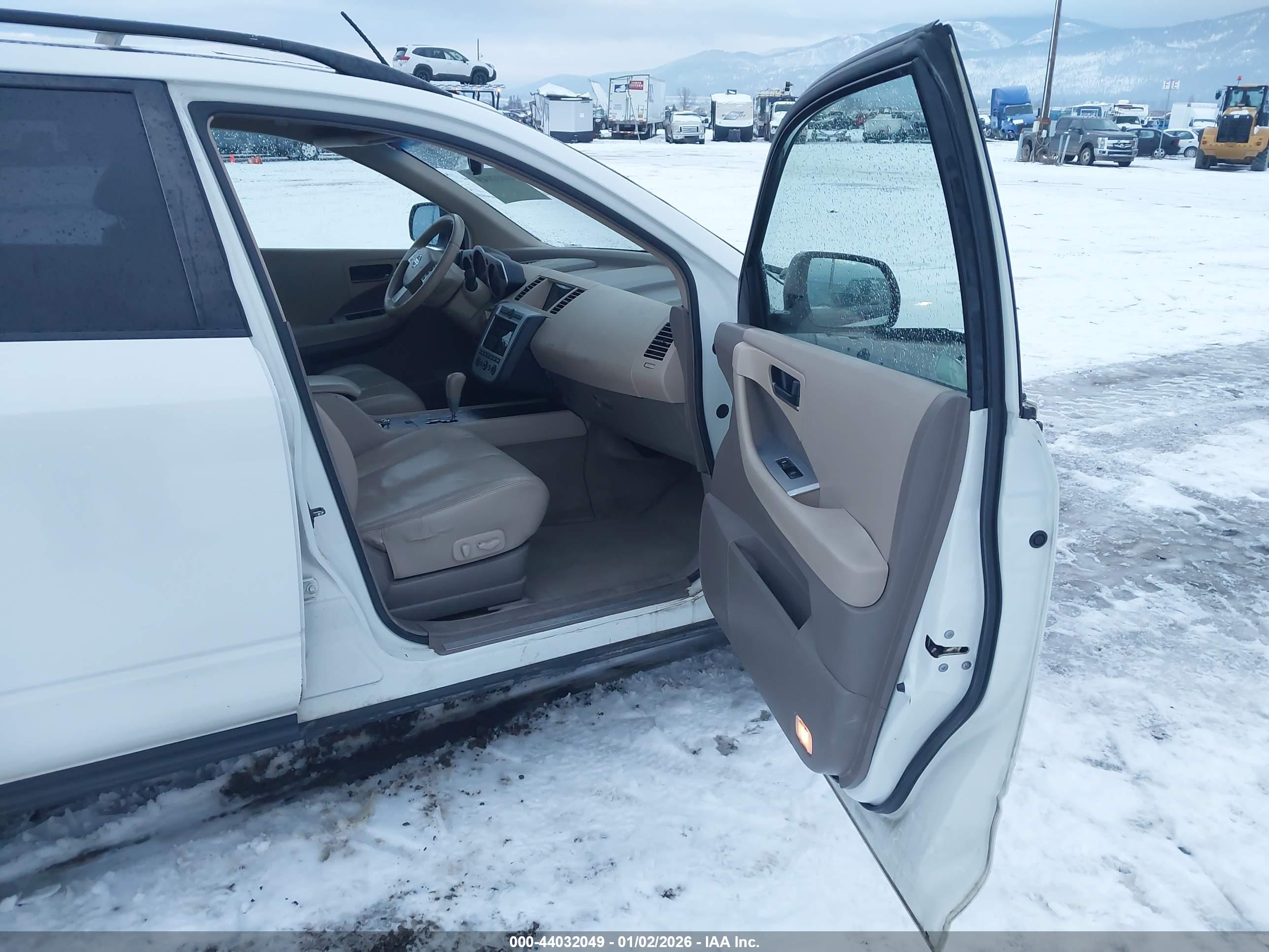 NISSAN MURANO image 5