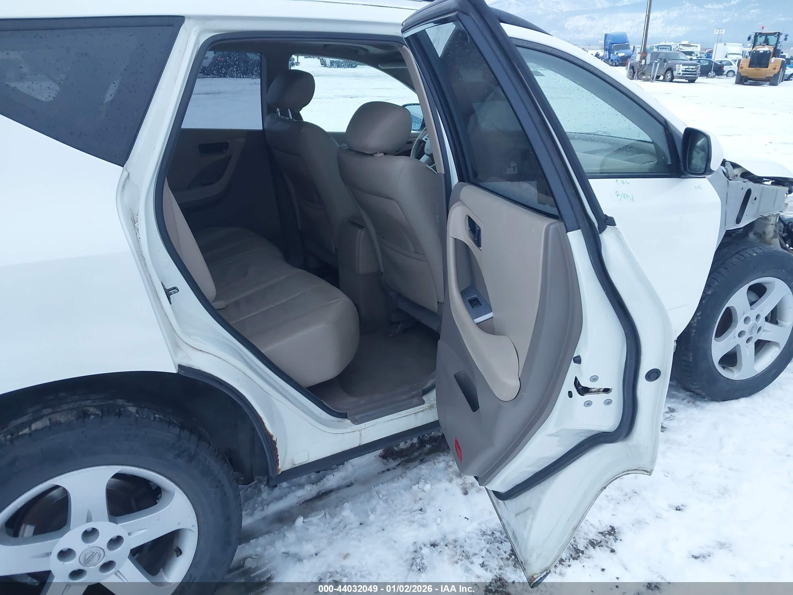 NISSAN MURANO image 8