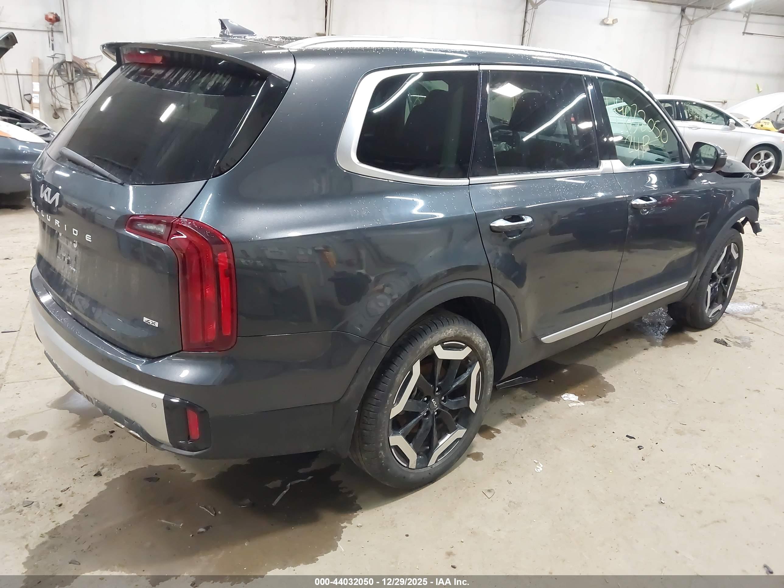KIA TELLURIDE image 4
