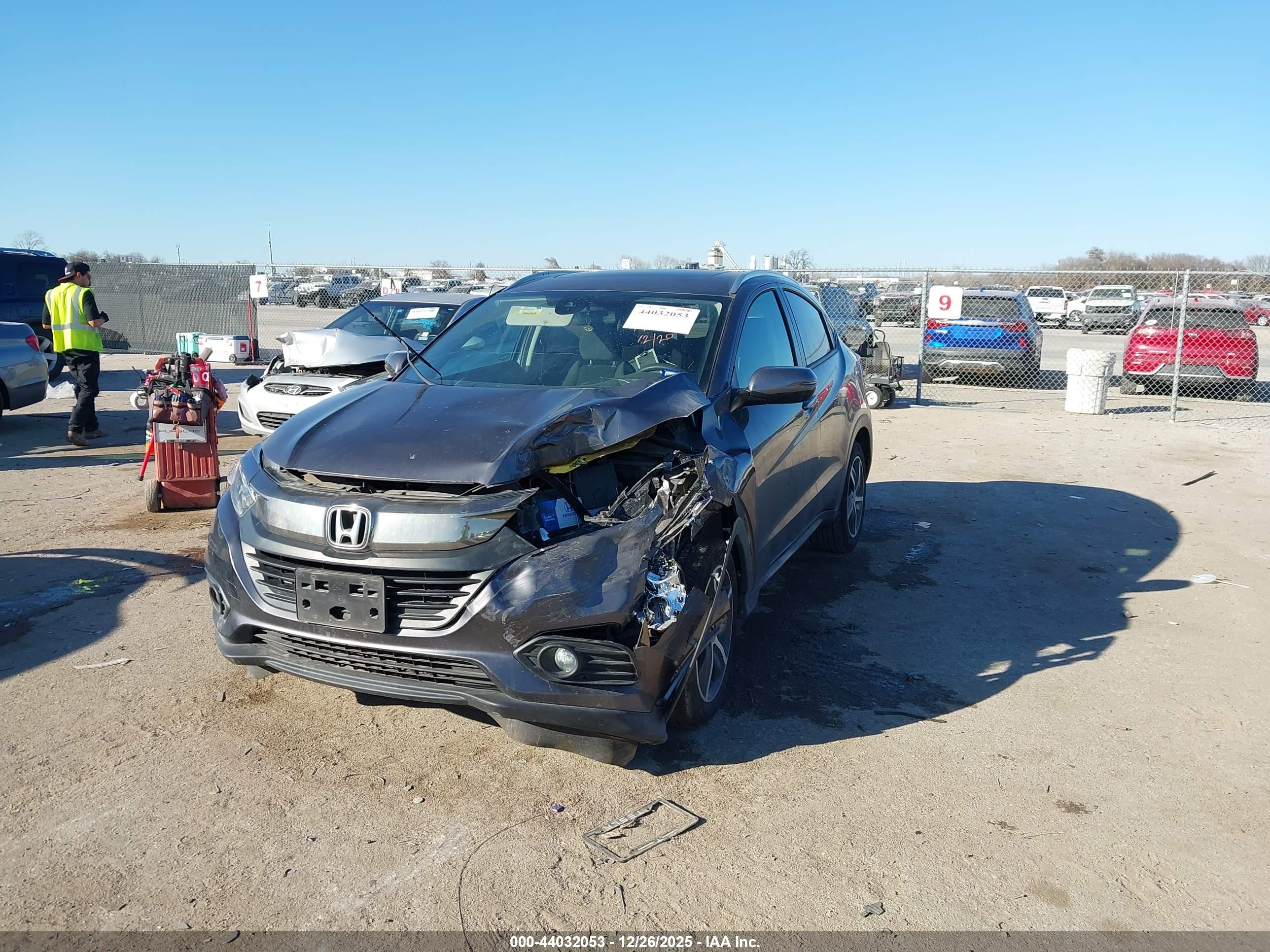 HONDA HR-V image 2