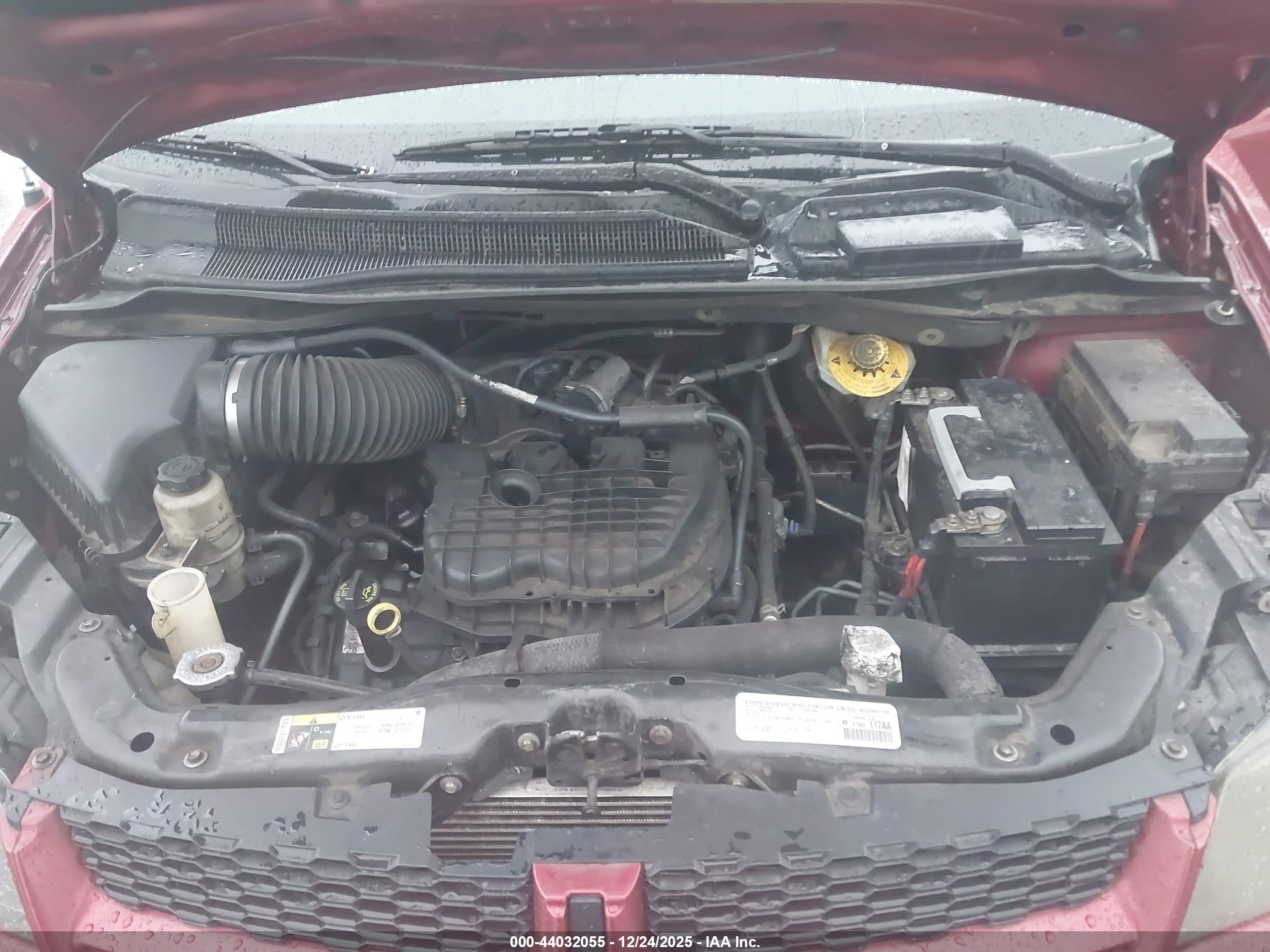 DODGE GRAND image 10