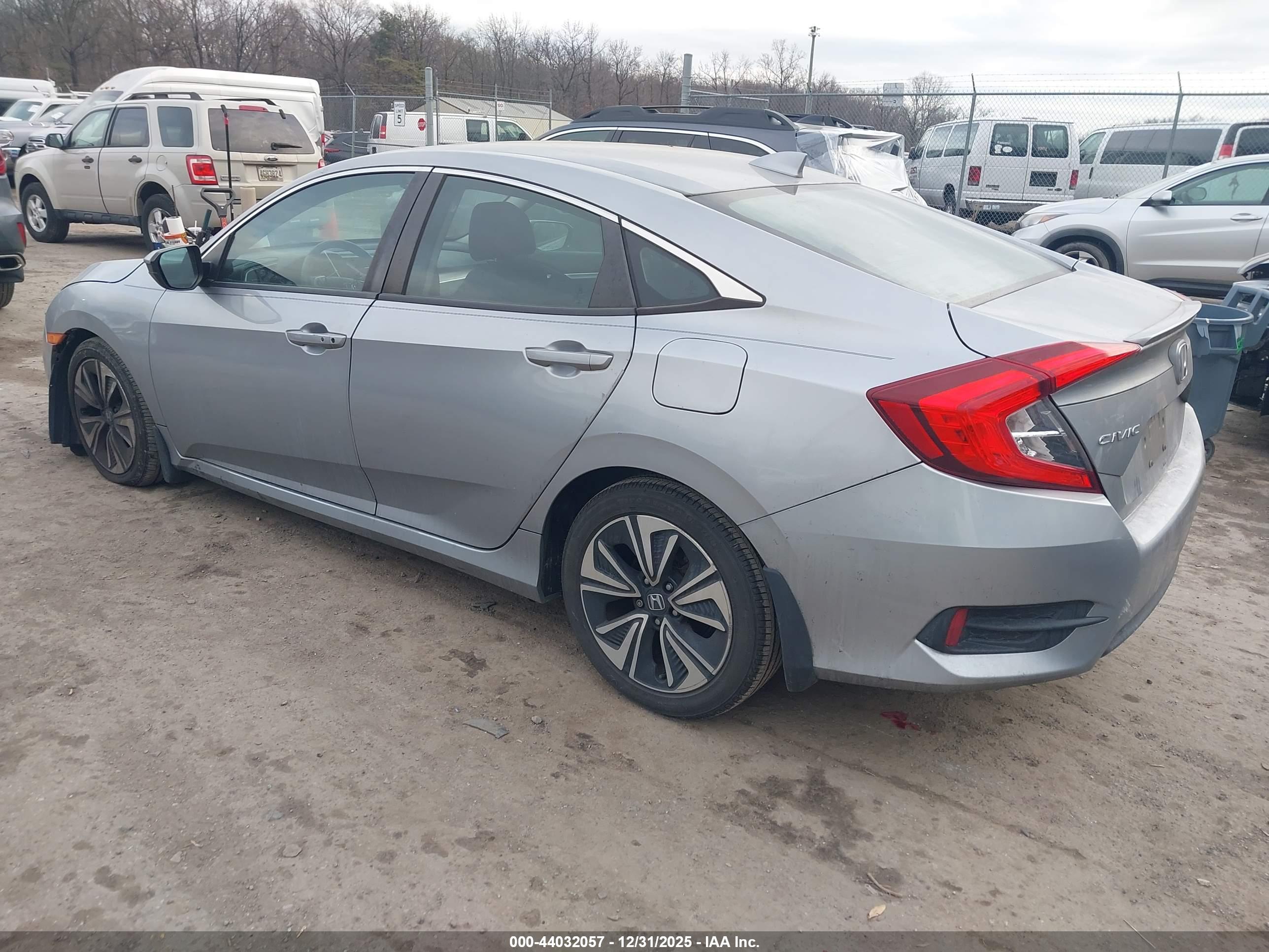 HONDA CIVIC image 3