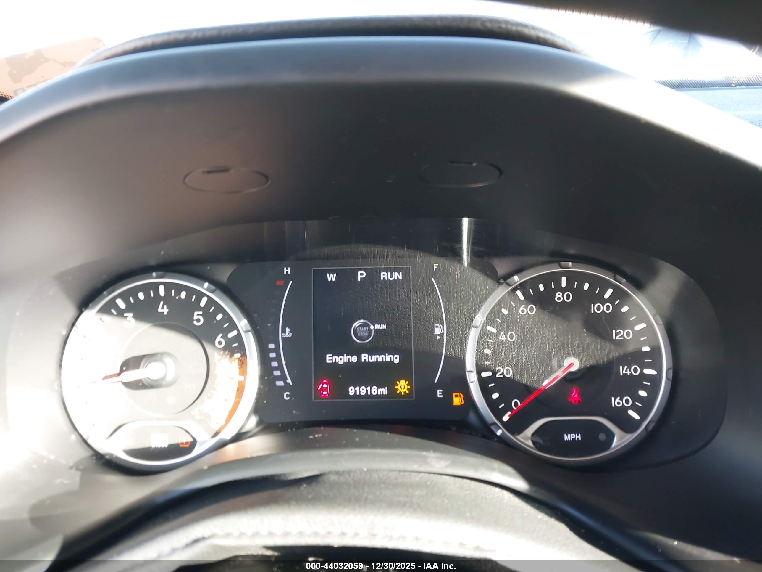 JEEP RENEGADE image 7