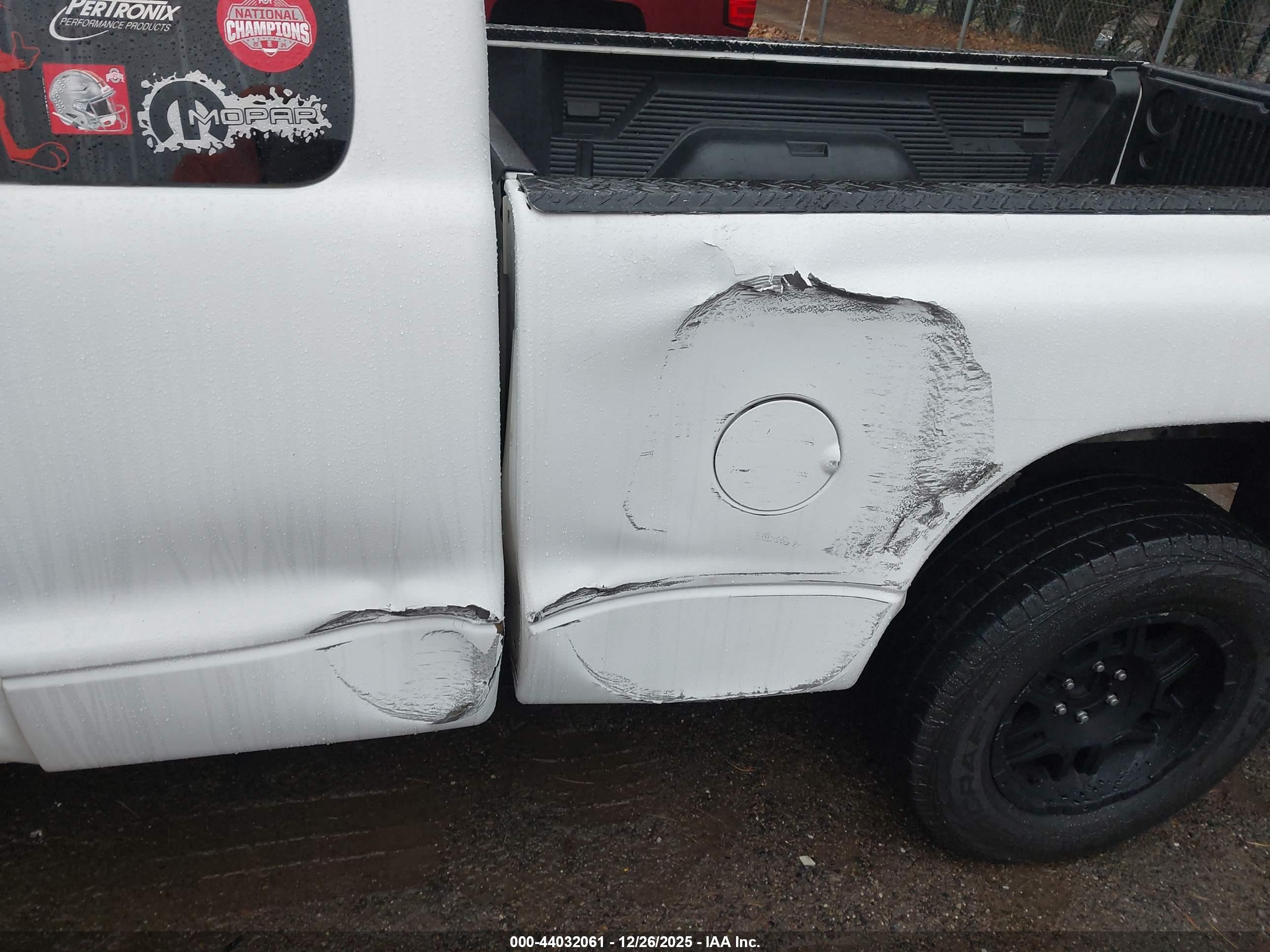 DODGE DAKOTA image 6