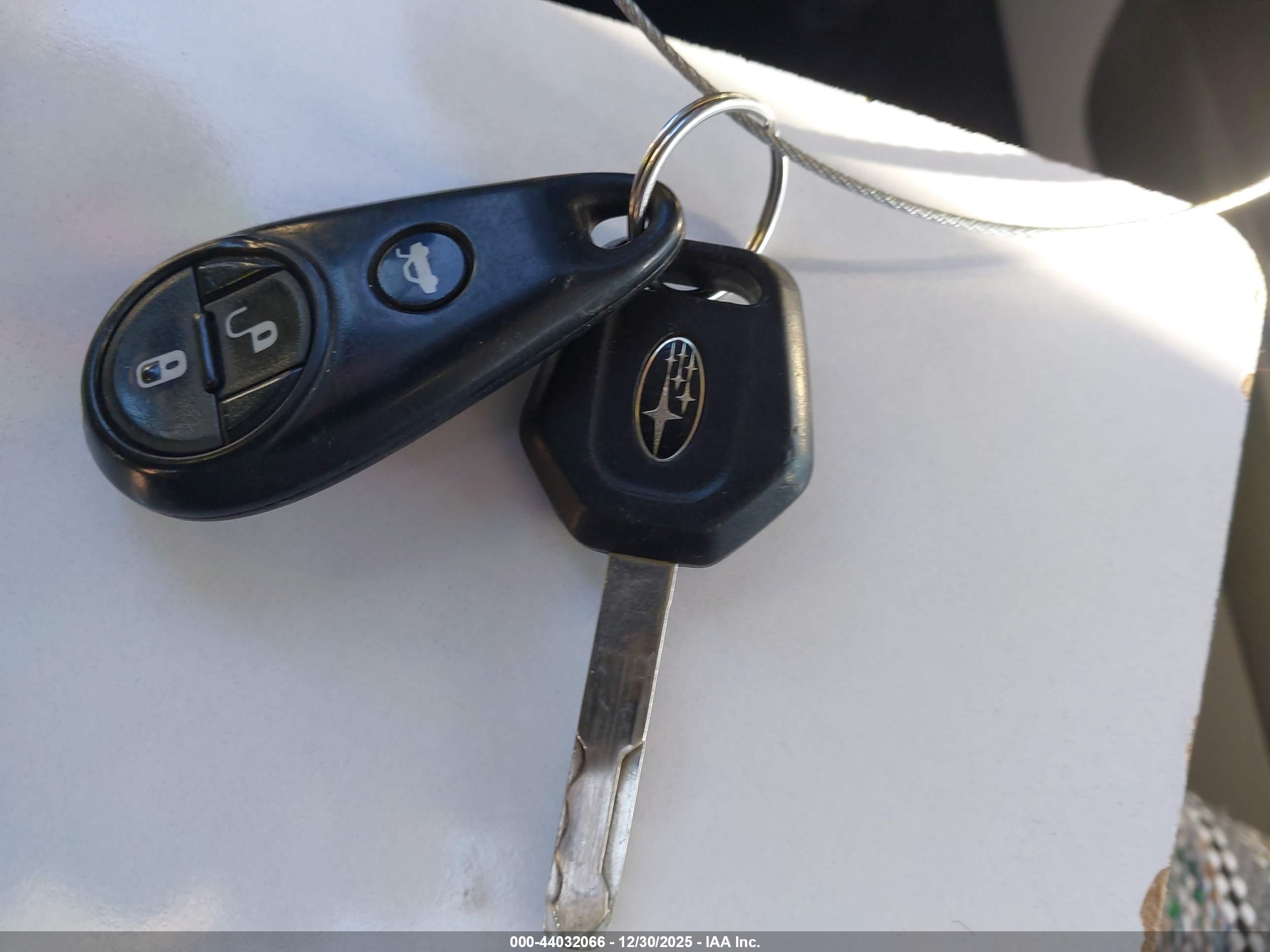 SUBARU FORESTER image 11