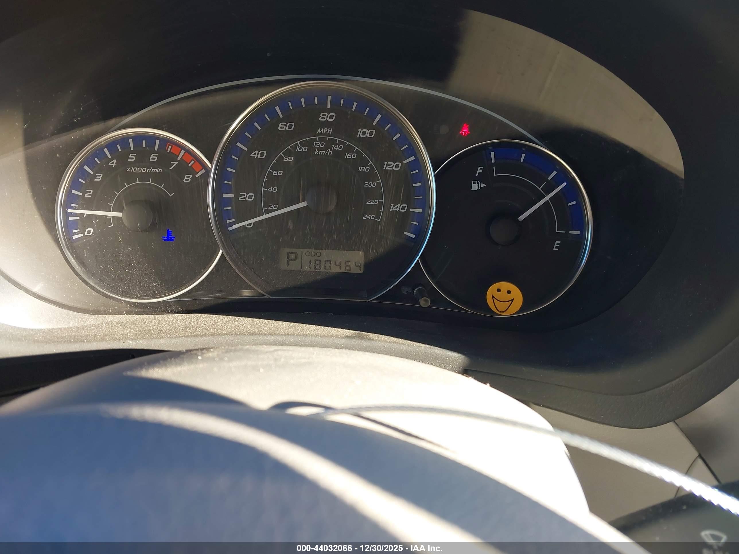 SUBARU FORESTER image 7